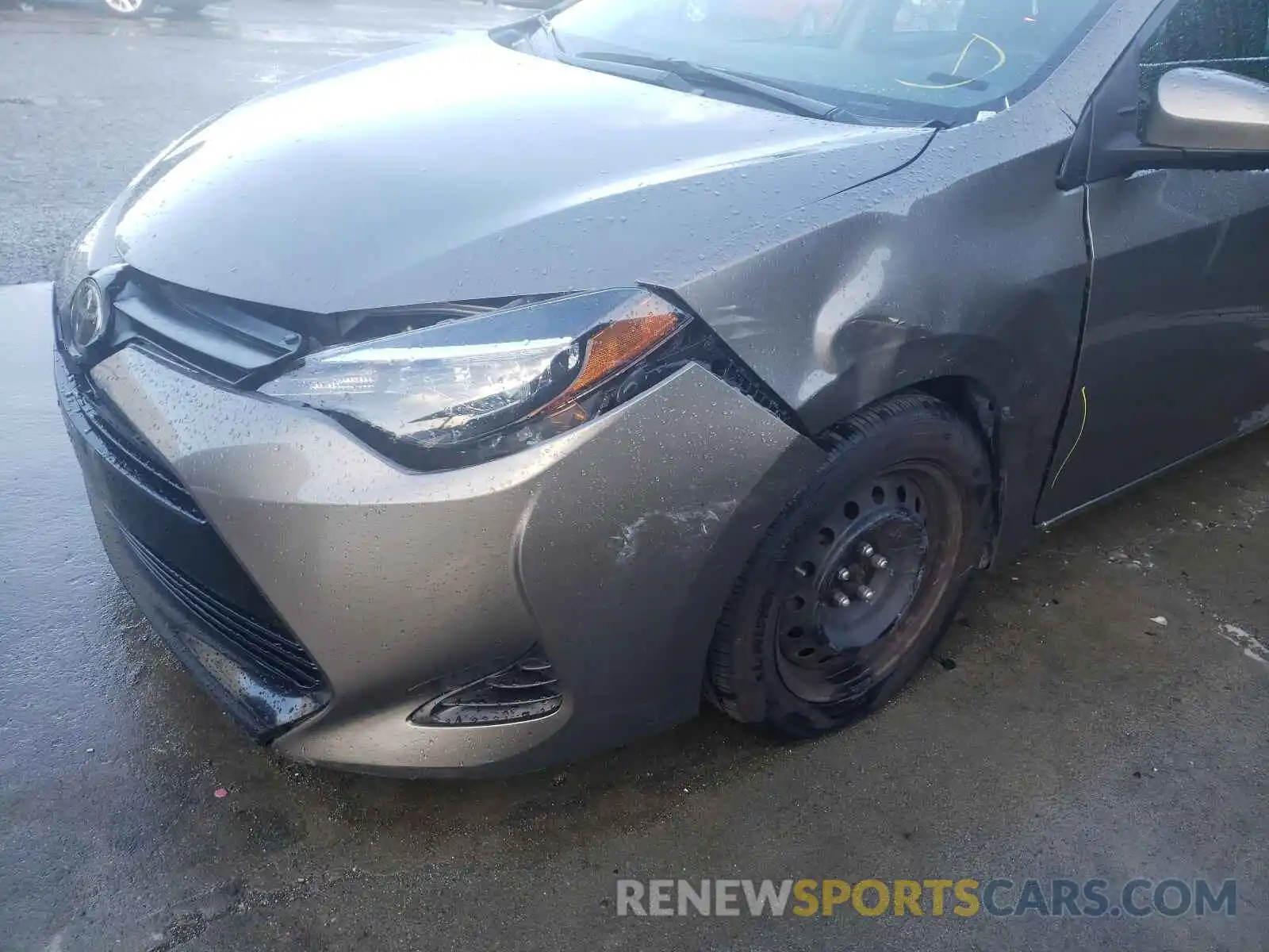 9 Photograph of a damaged car 5YFBURHE7KP888529 TOYOTA COROLLA 2019