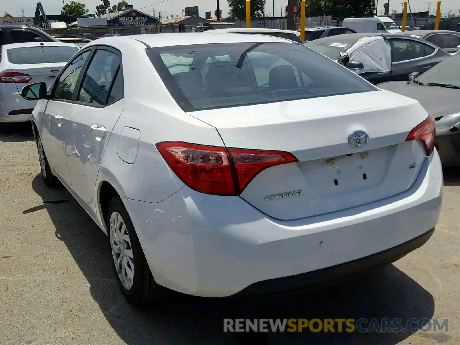 3 Photograph of a damaged car 5YFBURHE7KP889227 TOYOTA COROLLA 2019