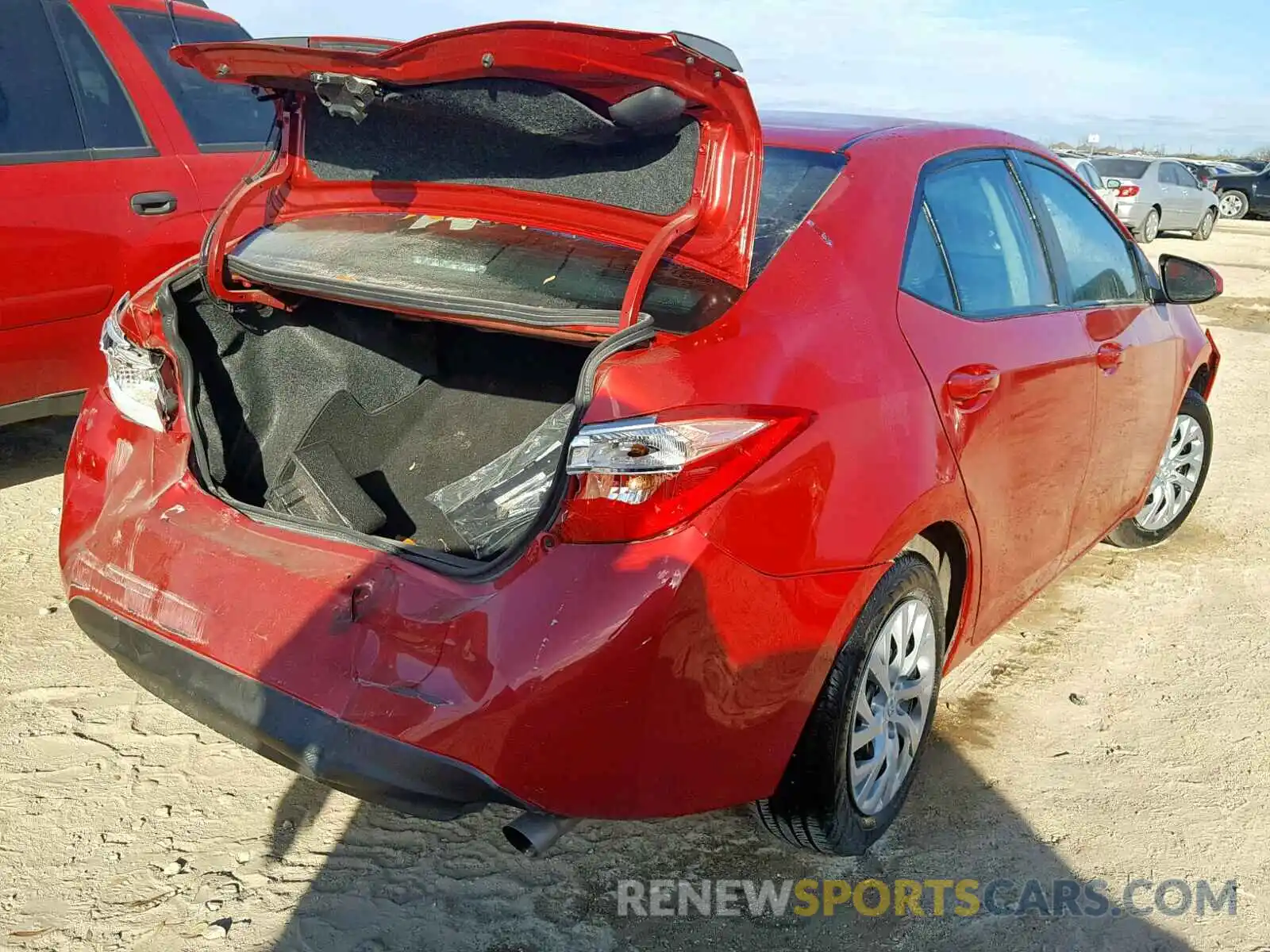 4 Photograph of a damaged car 5YFBURHE7KP889292 TOYOTA COROLLA 2019