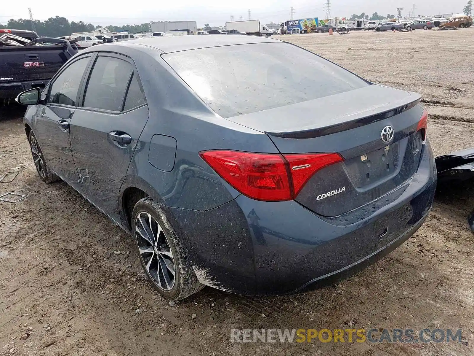 3 Photograph of a damaged car 5YFBURHE7KP889325 TOYOTA COROLLA 2019