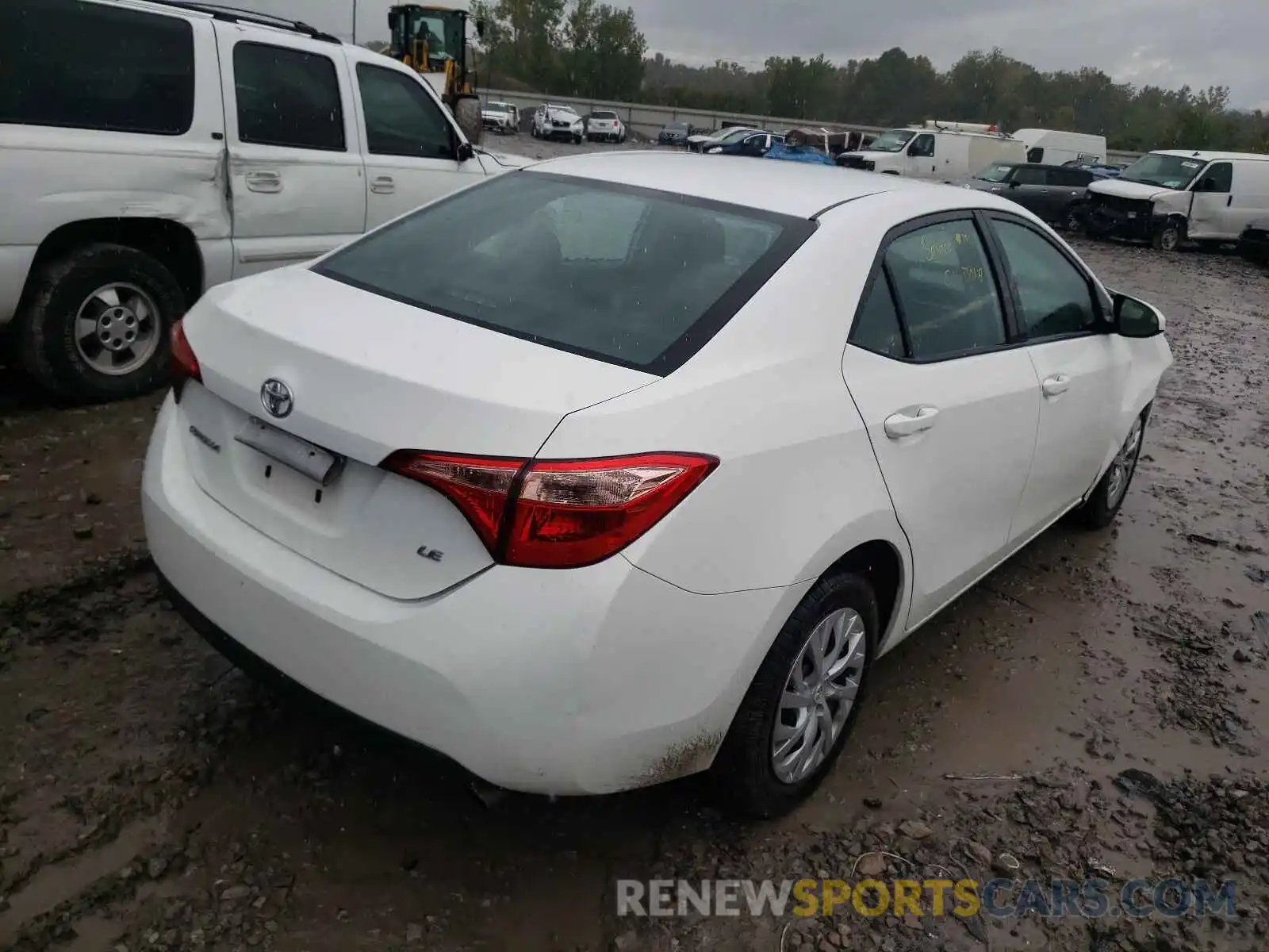 4 Photograph of a damaged car 5YFBURHE7KP889650 TOYOTA COROLLA 2019