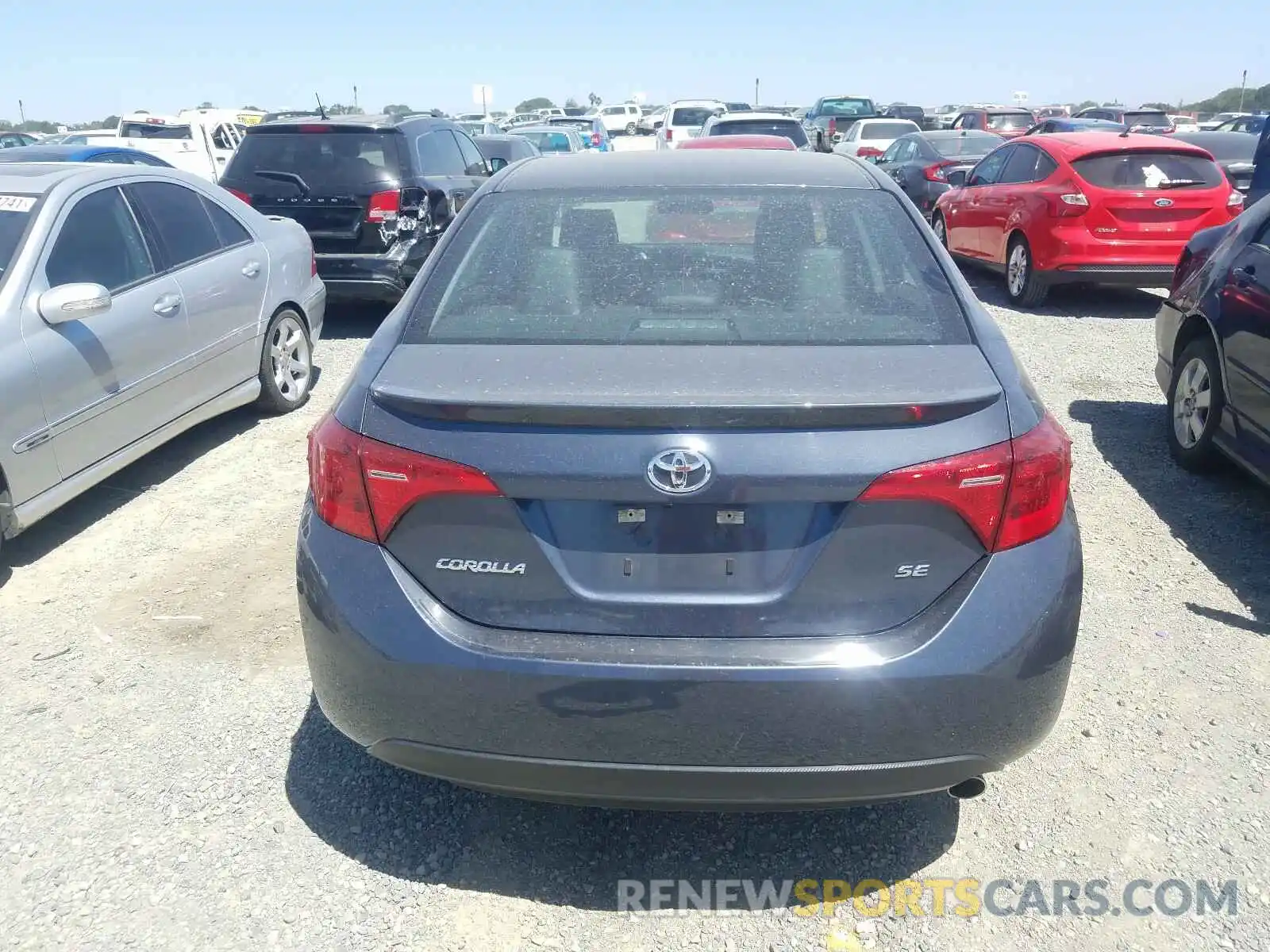 9 Photograph of a damaged car 5YFBURHE7KP889938 TOYOTA COROLLA 2019