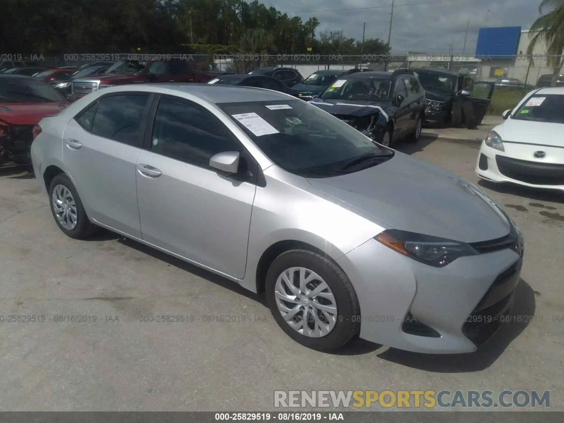 1 Photograph of a damaged car 5YFBURHE7KP890412 TOYOTA COROLLA 2019