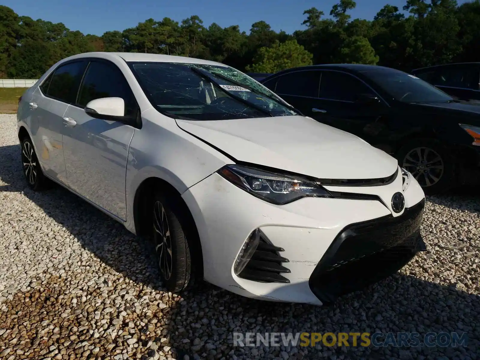 1 Photograph of a damaged car 5YFBURHE7KP892421 TOYOTA COROLLA 2019