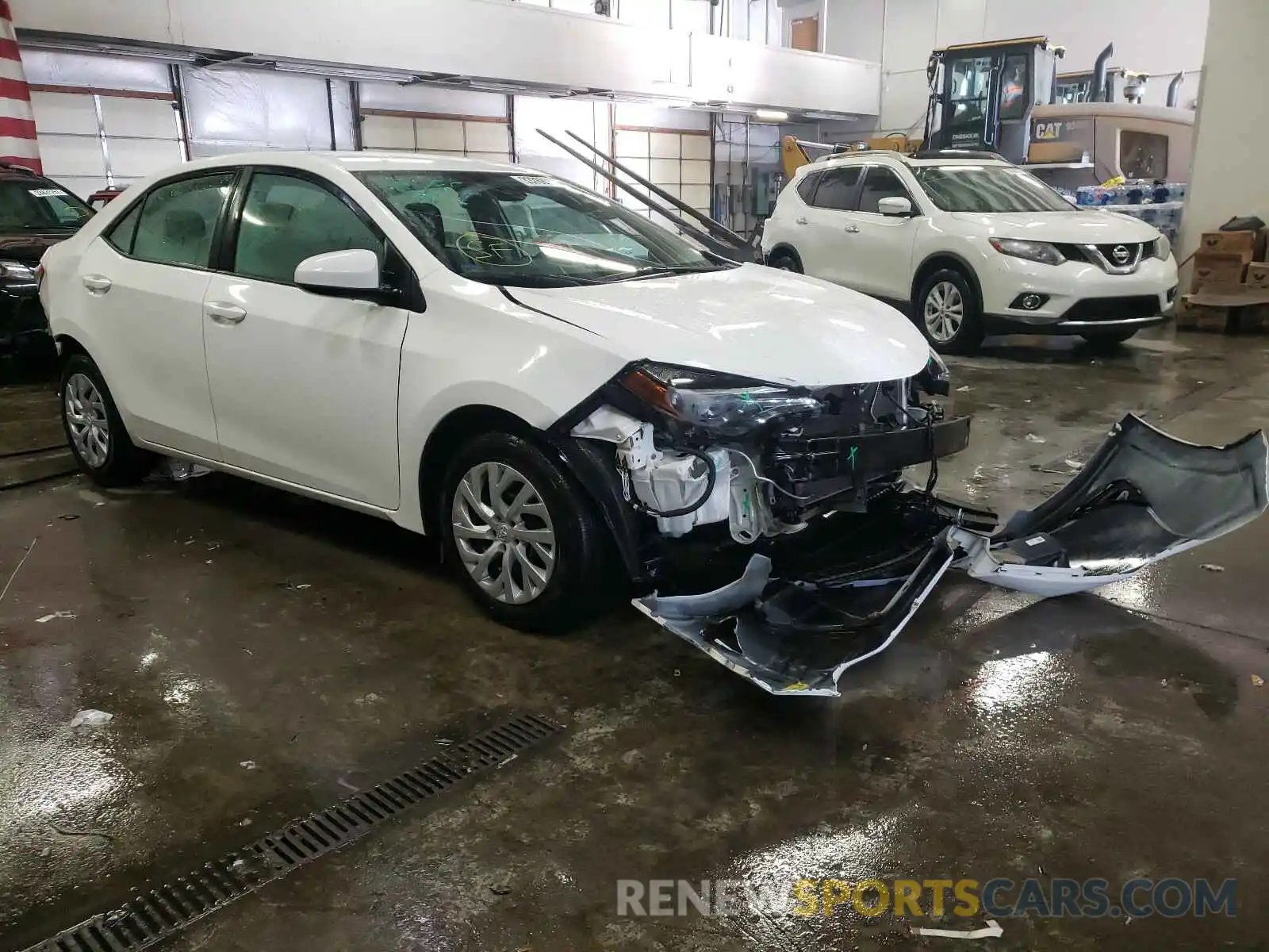 1 Photograph of a damaged car 5YFBURHE7KP892662 TOYOTA COROLLA 2019