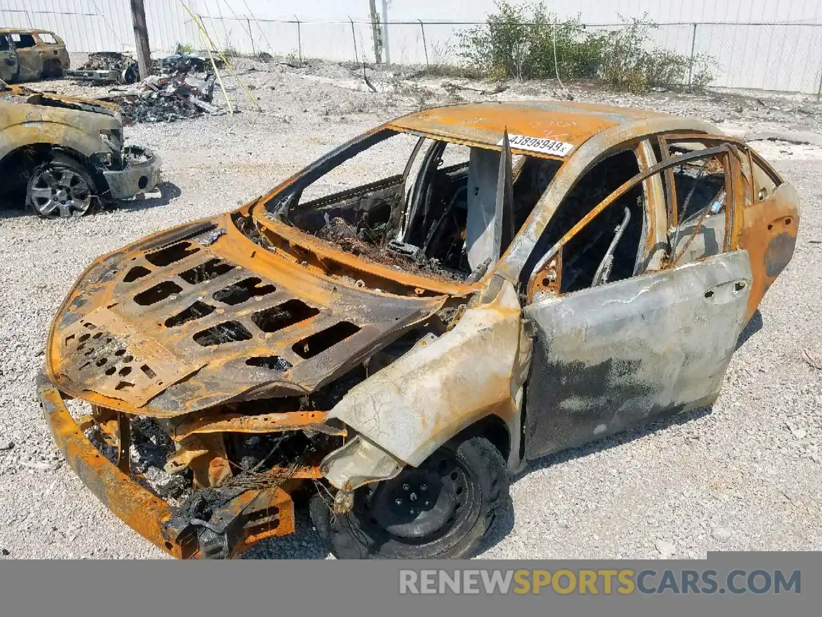 2 Photograph of a damaged car 5YFBURHE7KP892760 TOYOTA COROLLA 2019