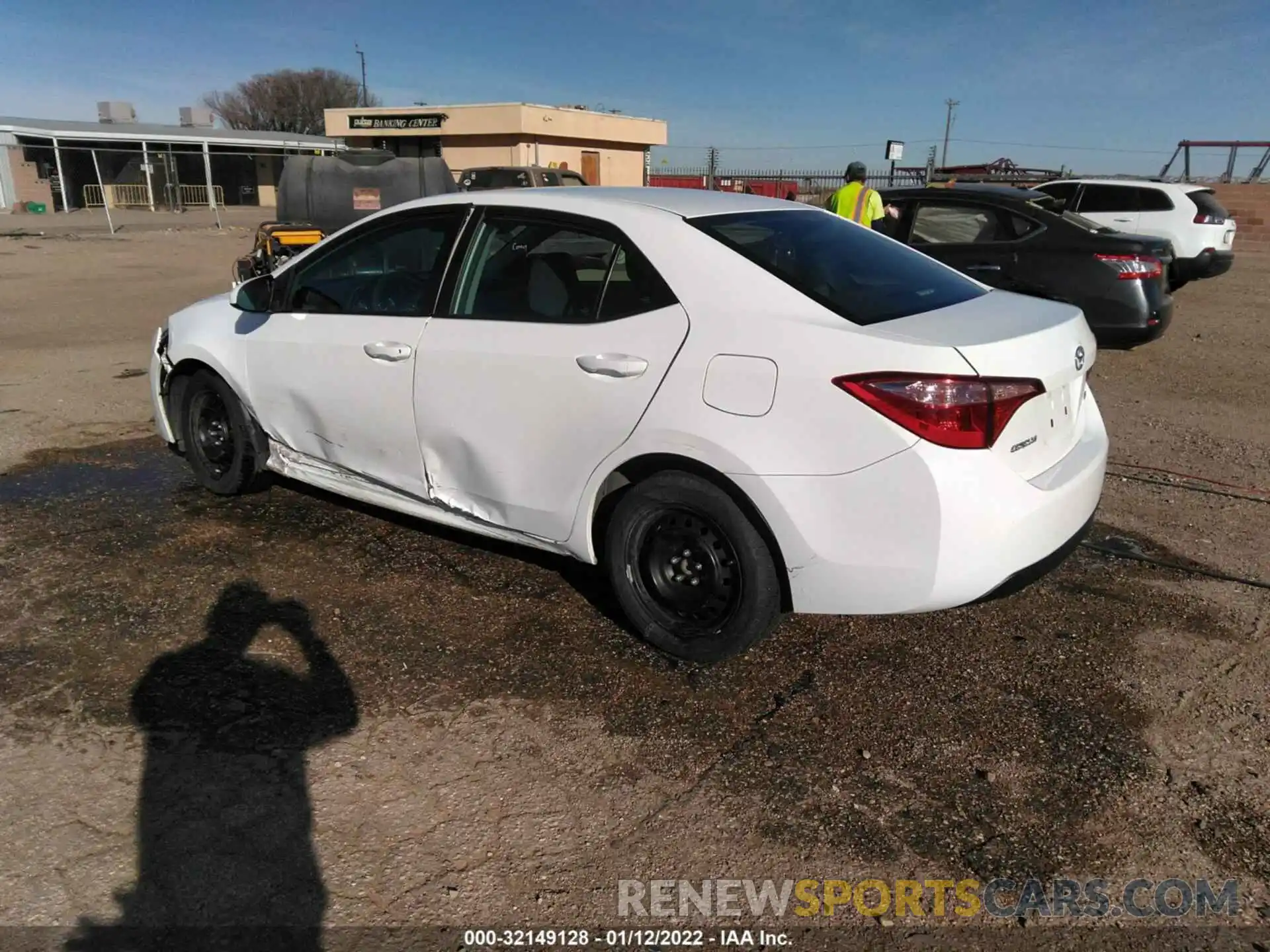 3 Photograph of a damaged car 5YFBURHE7KP893259 TOYOTA COROLLA 2019