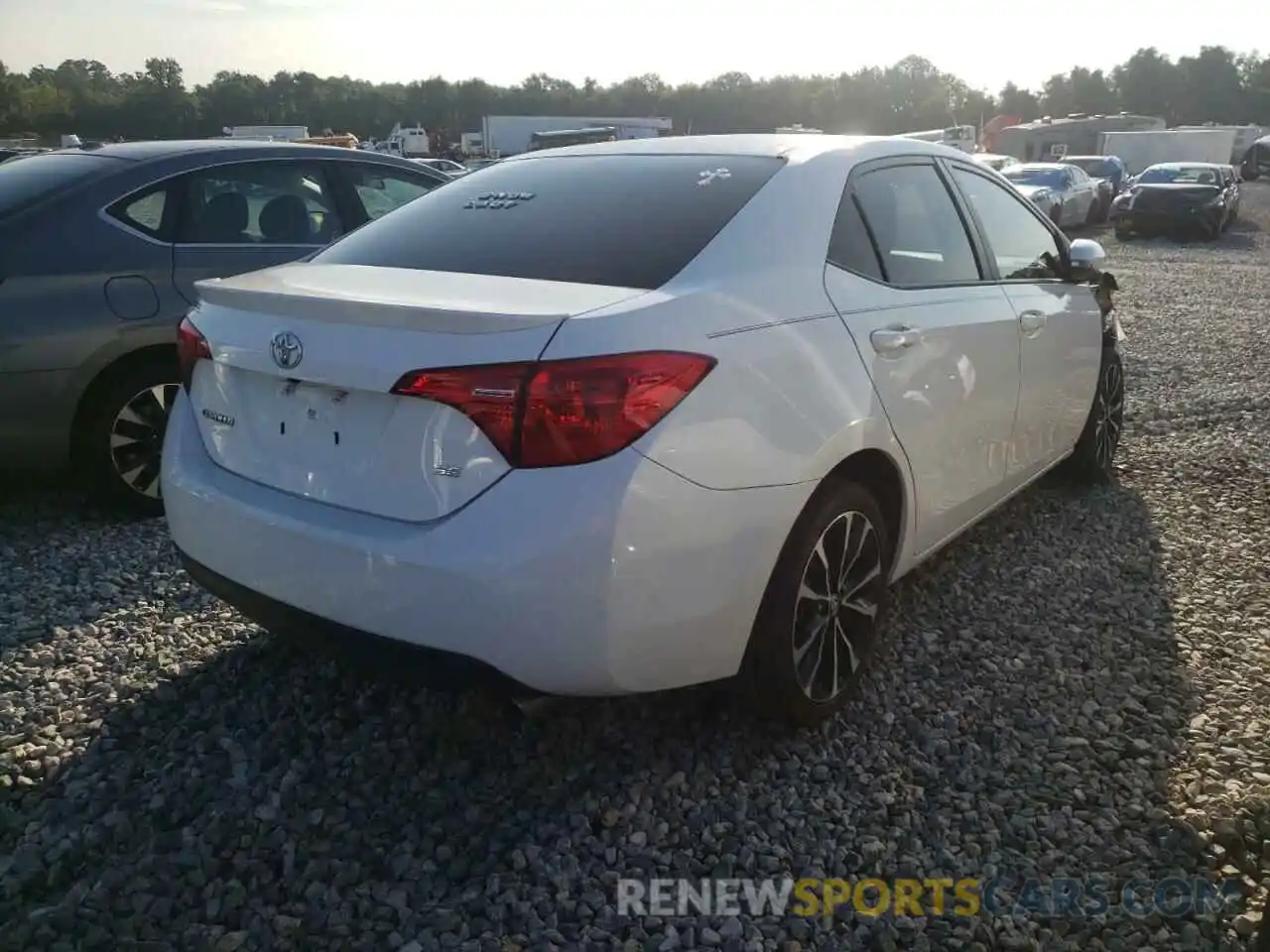 4 Photograph of a damaged car 5YFBURHE7KP893505 TOYOTA COROLLA 2019