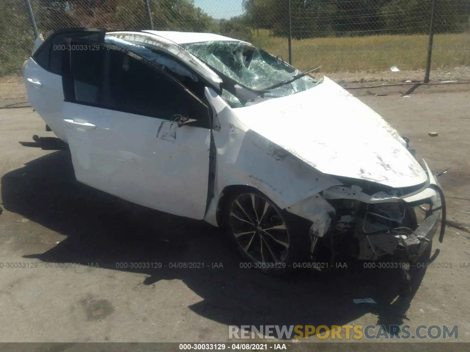 1 Photograph of a damaged car 5YFBURHE7KP894752 TOYOTA COROLLA 2019