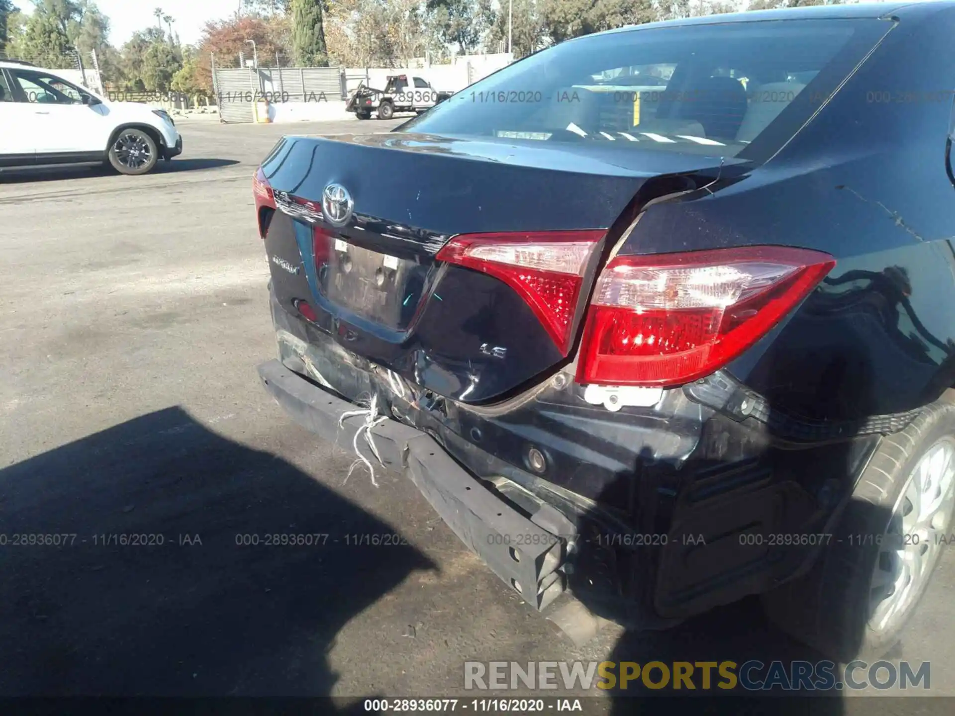 6 Photograph of a damaged car 5YFBURHE7KP894783 TOYOTA COROLLA 2019