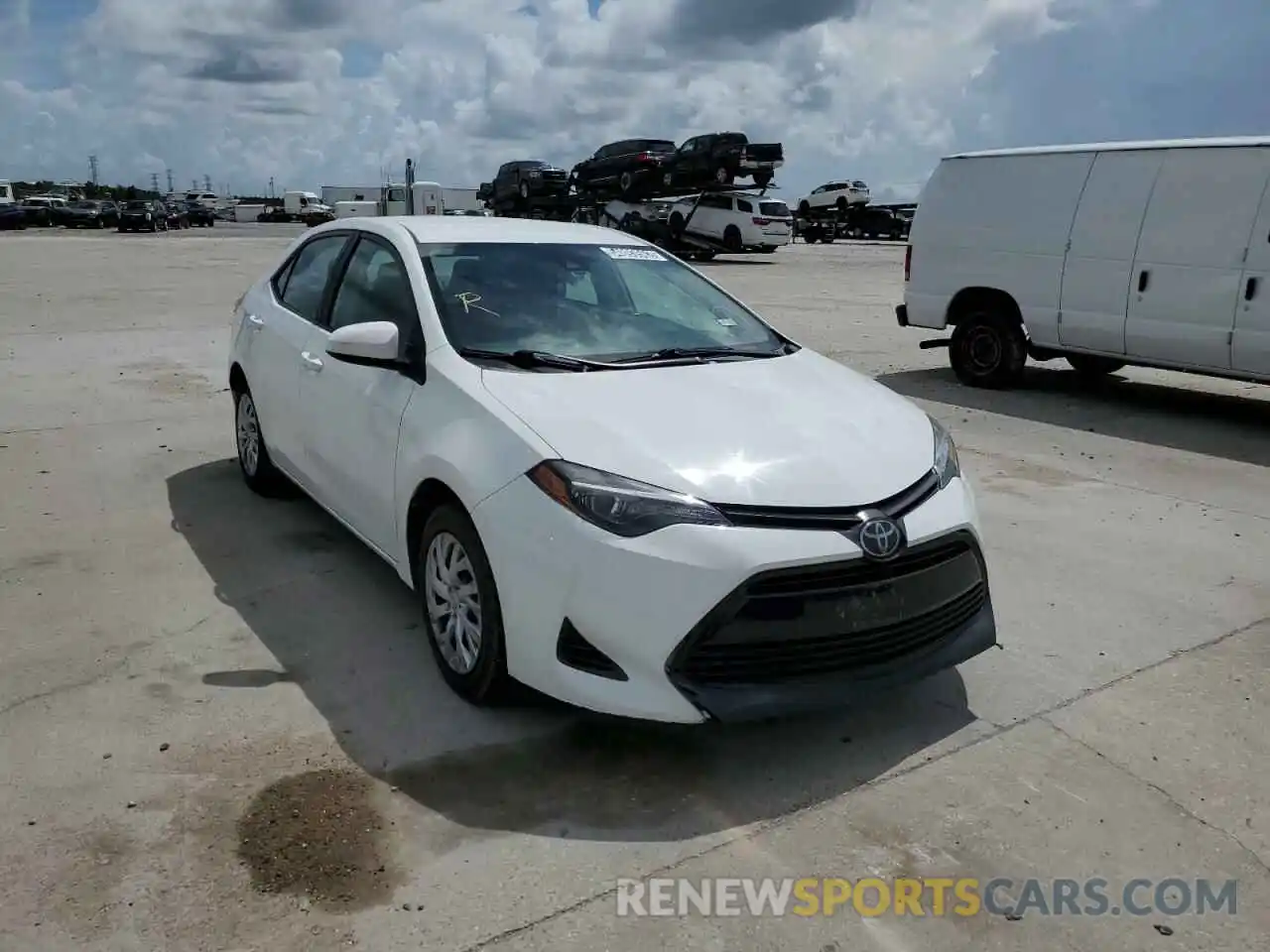 1 Photograph of a damaged car 5YFBURHE7KP895013 TOYOTA COROLLA 2019