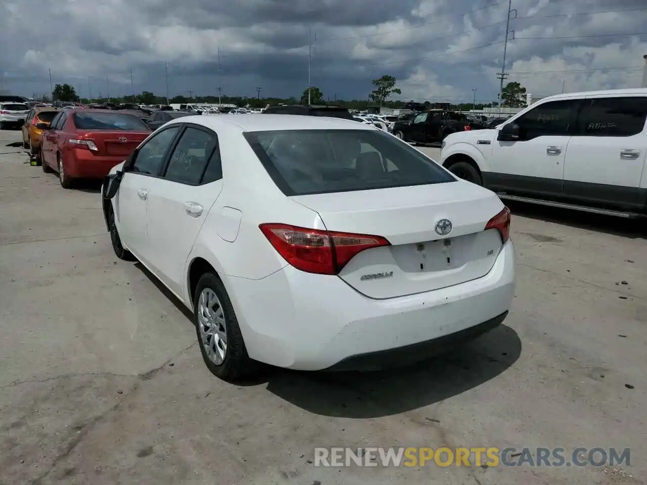 3 Photograph of a damaged car 5YFBURHE7KP895013 TOYOTA COROLLA 2019