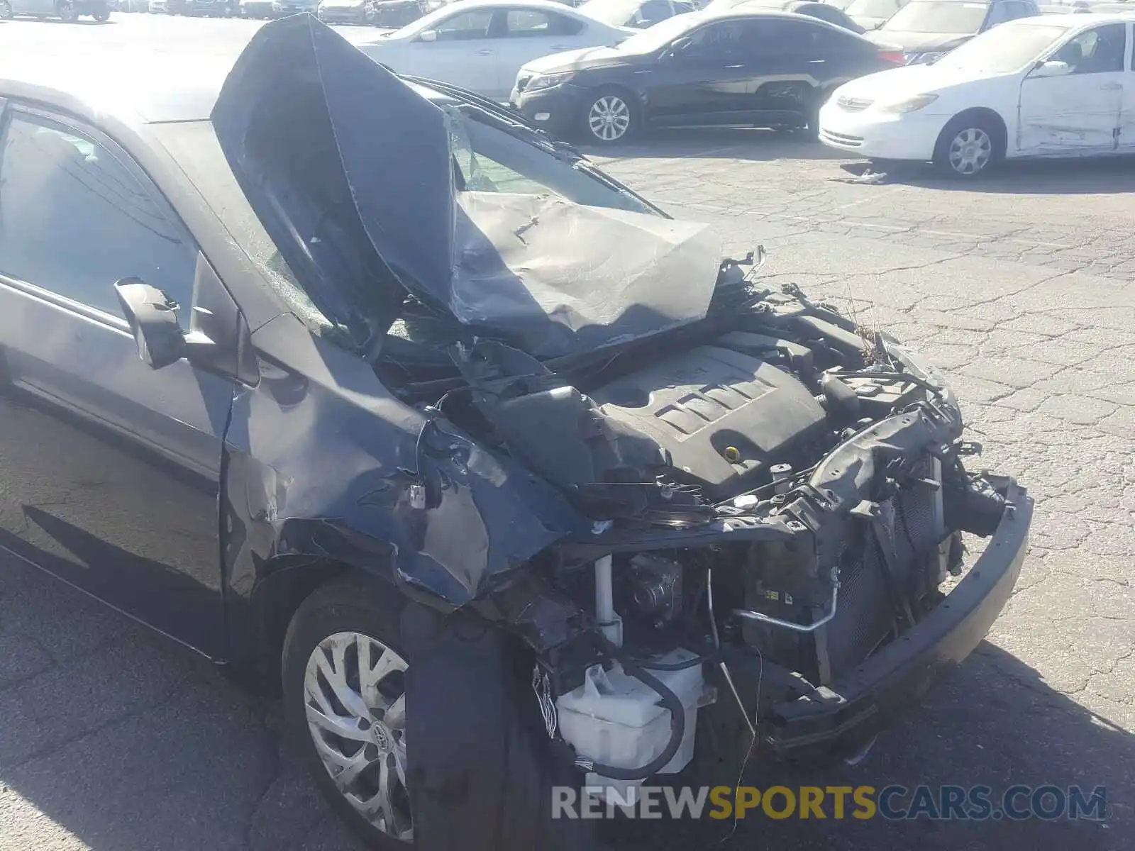 9 Photograph of a damaged car 5YFBURHE7KP895660 TOYOTA COROLLA 2019