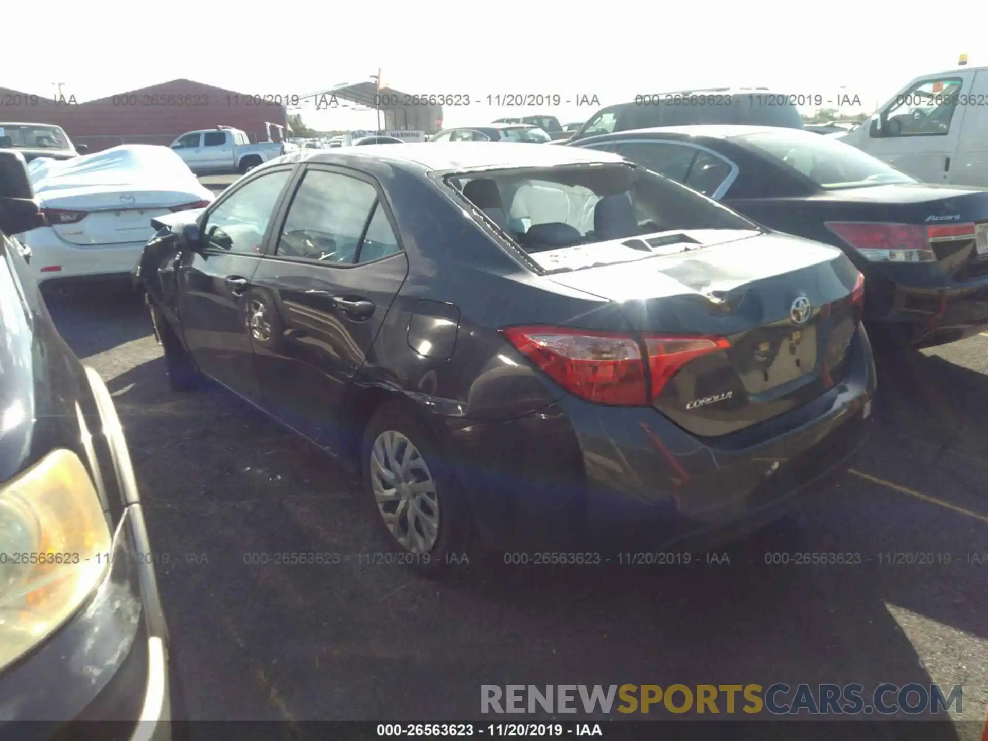 3 Photograph of a damaged car 5YFBURHE7KP895786 TOYOTA COROLLA 2019