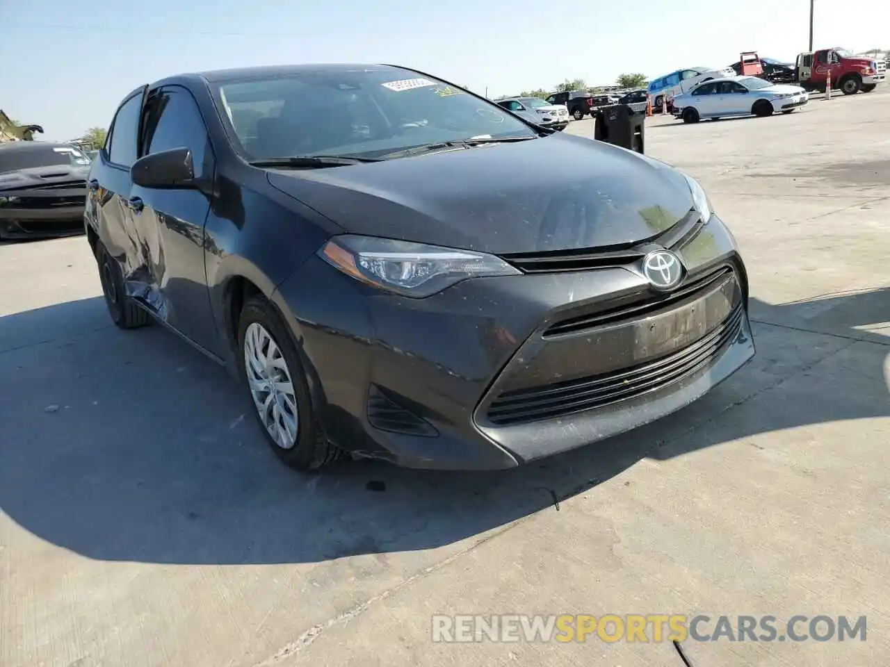 1 Photograph of a damaged car 5YFBURHE7KP895822 TOYOTA COROLLA 2019