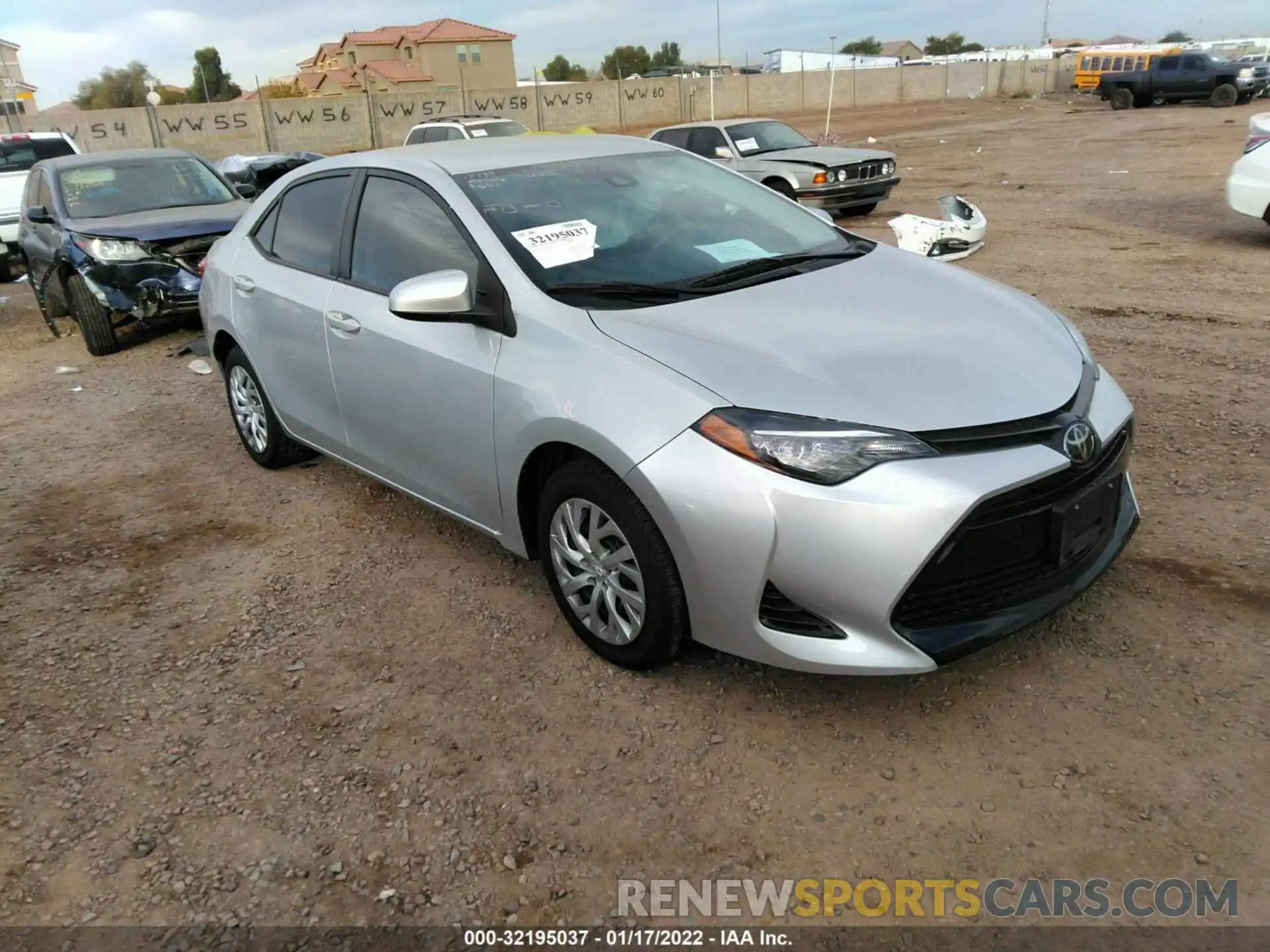 1 Photograph of a damaged car 5YFBURHE7KP896971 TOYOTA COROLLA 2019