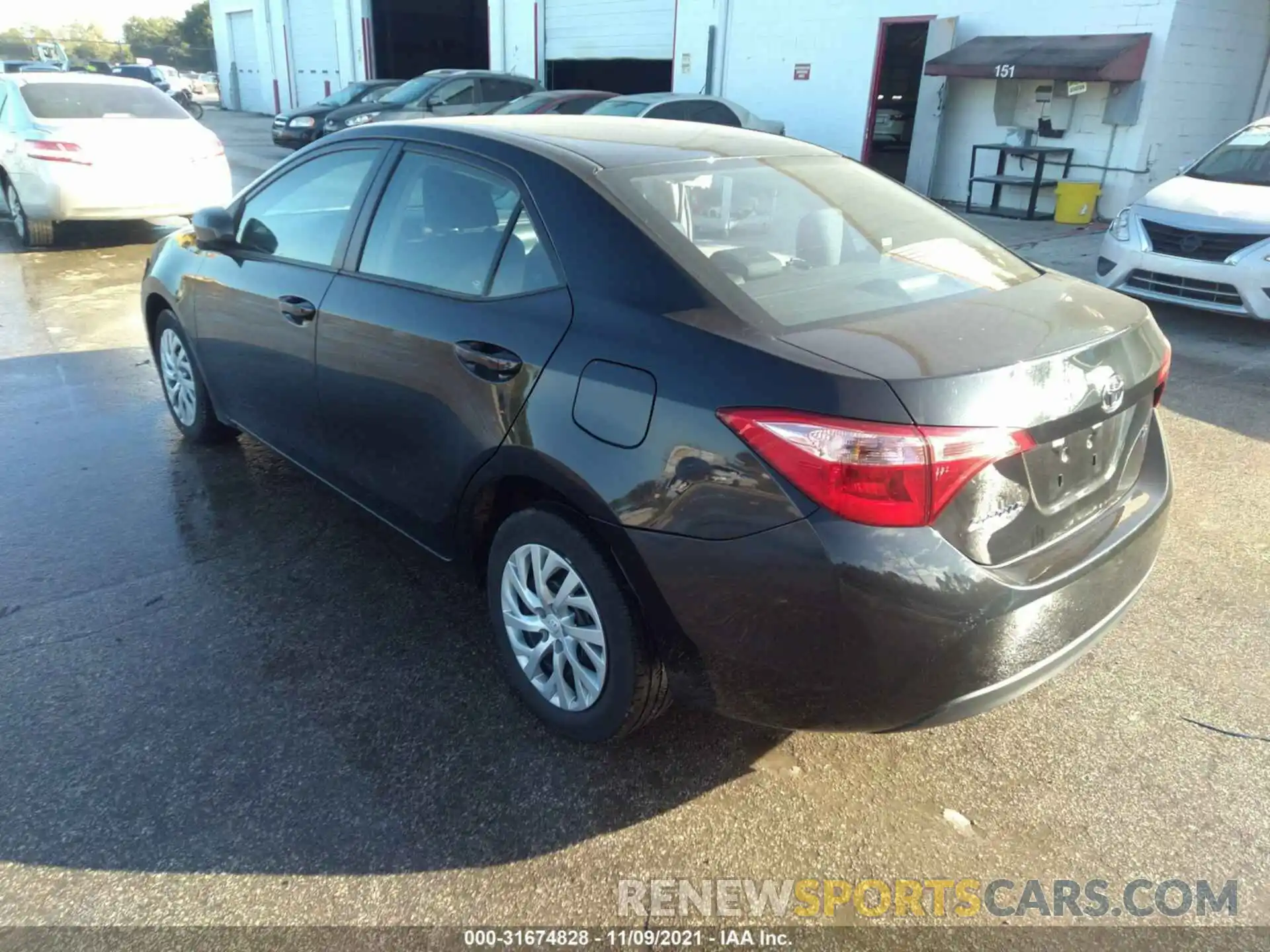 3 Photograph of a damaged car 5YFBURHE7KP897439 TOYOTA COROLLA 2019