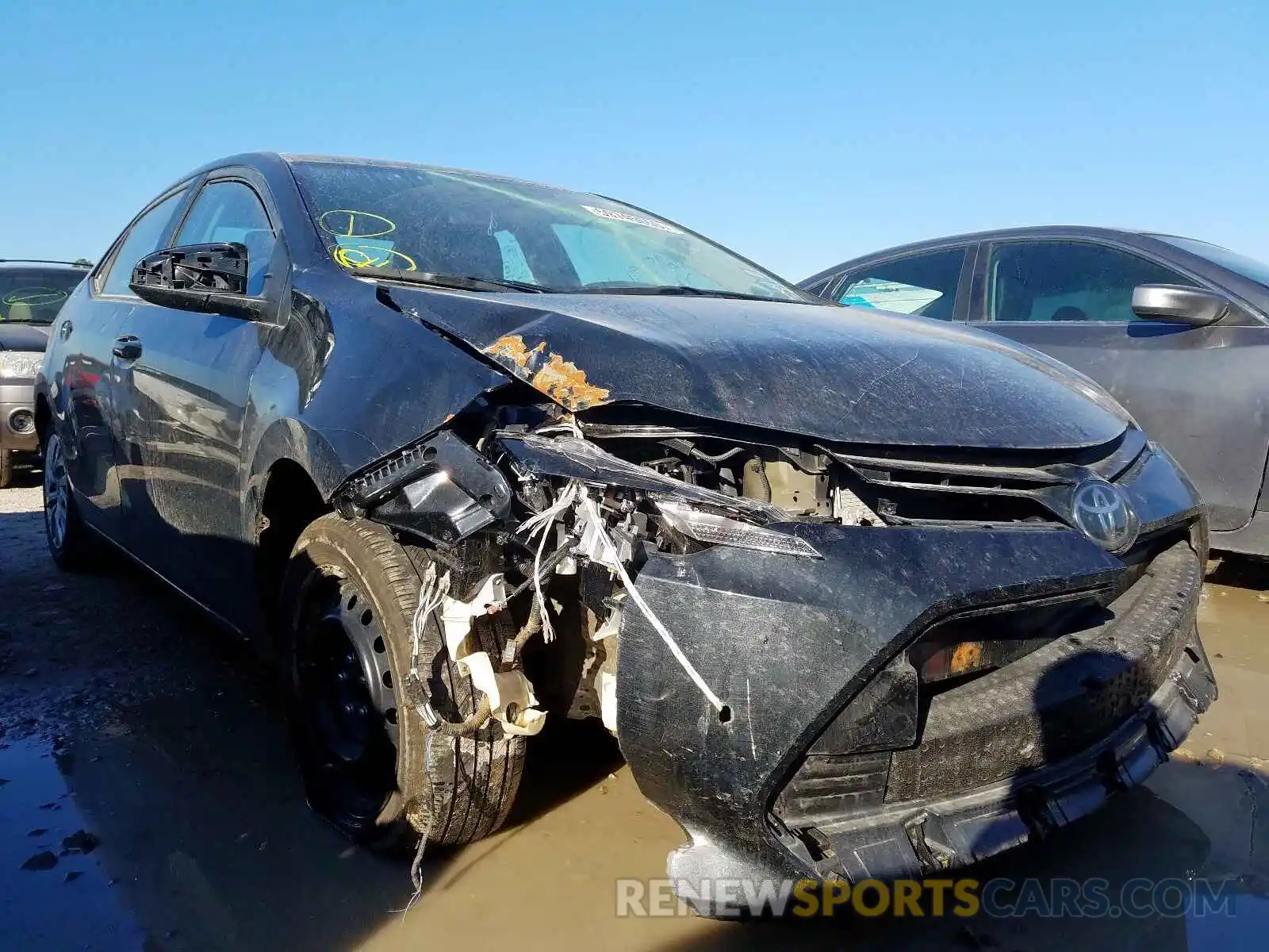 1 Photograph of a damaged car 5YFBURHE7KP897957 TOYOTA COROLLA 2019