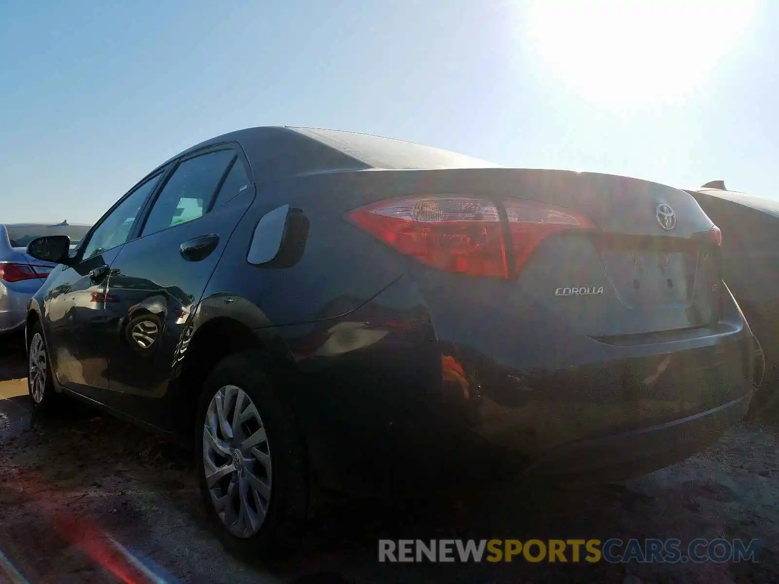 3 Photograph of a damaged car 5YFBURHE7KP897957 TOYOTA COROLLA 2019