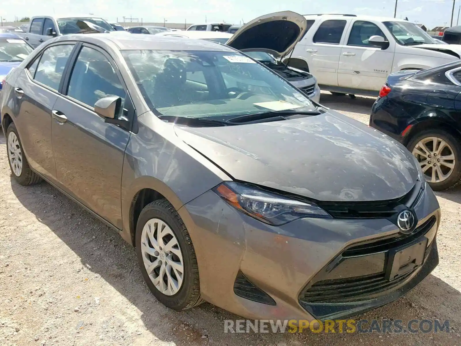 1 Photograph of a damaged car 5YFBURHE7KP898011 TOYOTA COROLLA 2019