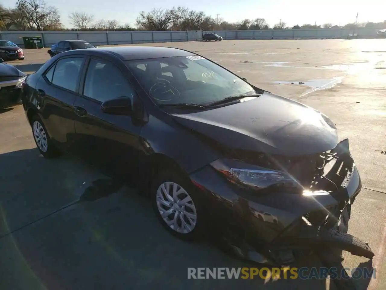 1 Photograph of a damaged car 5YFBURHE7KP898042 TOYOTA COROLLA 2019