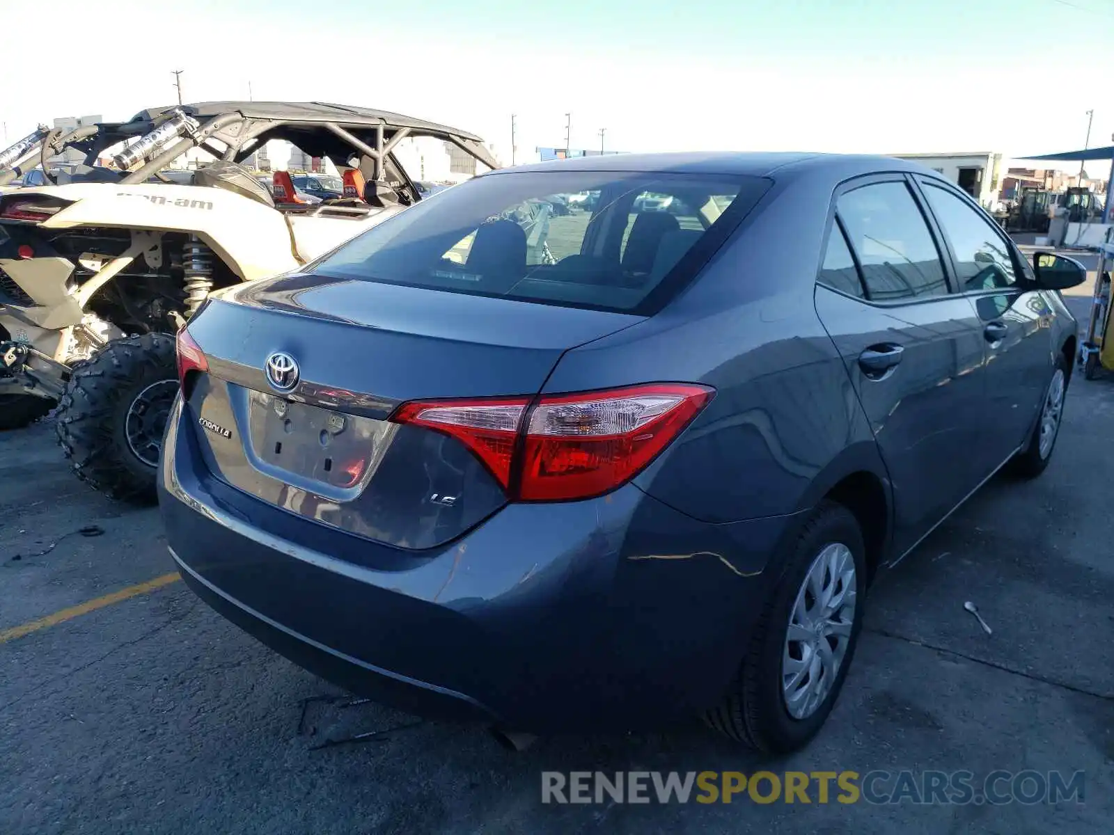 4 Photograph of a damaged car 5YFBURHE7KP898302 TOYOTA COROLLA 2019