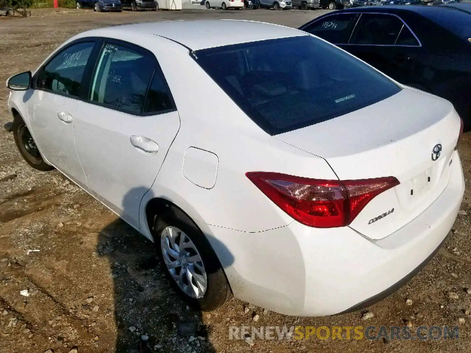 3 Photograph of a damaged car 5YFBURHE7KP898526 TOYOTA COROLLA 2019