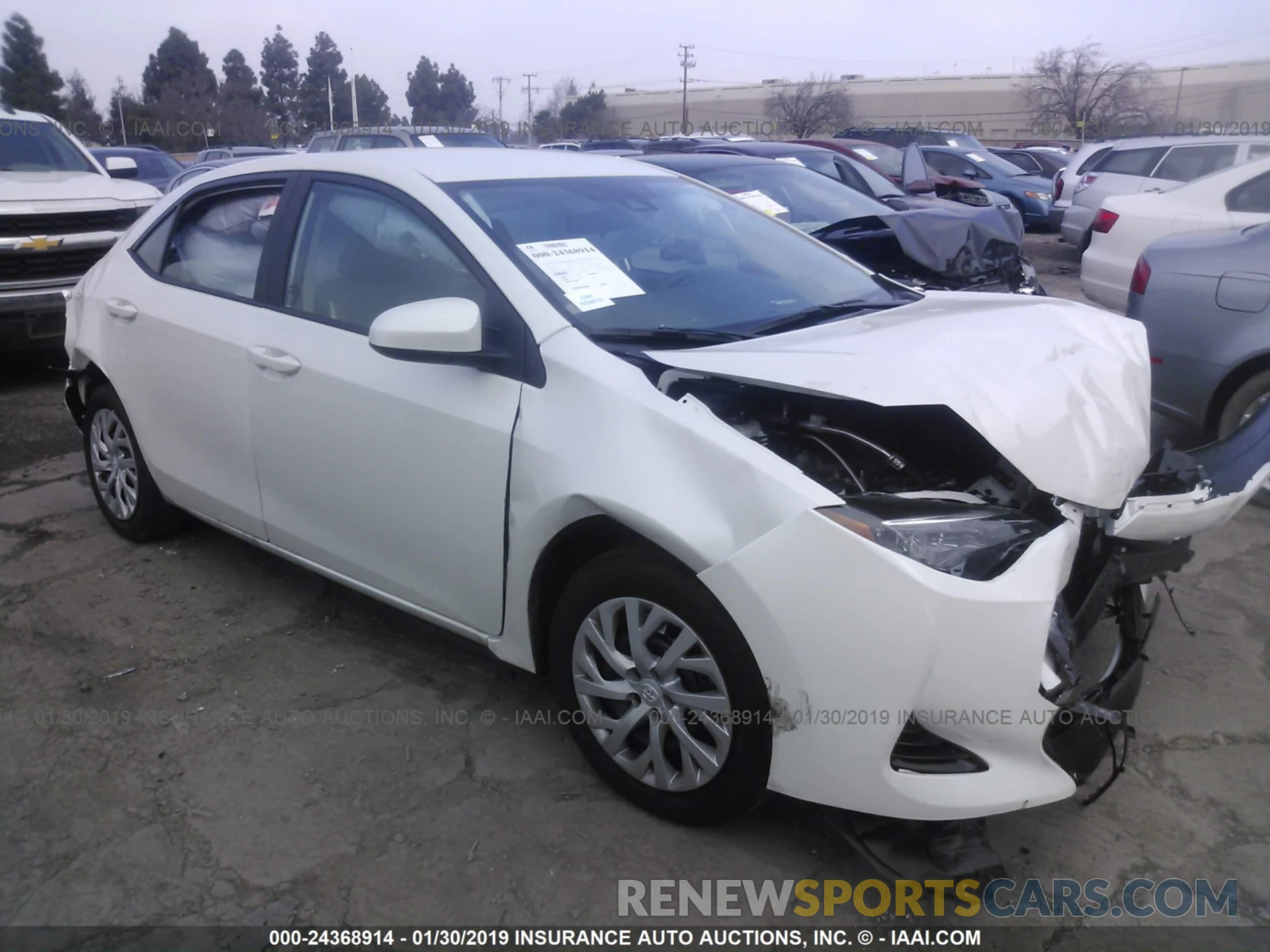 1 Photograph of a damaged car 5YFBURHE7KP898638 TOYOTA COROLLA 2019