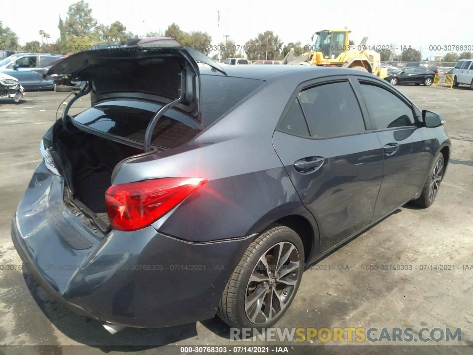 4 Photograph of a damaged car 5YFBURHE7KP898882 TOYOTA COROLLA 2019