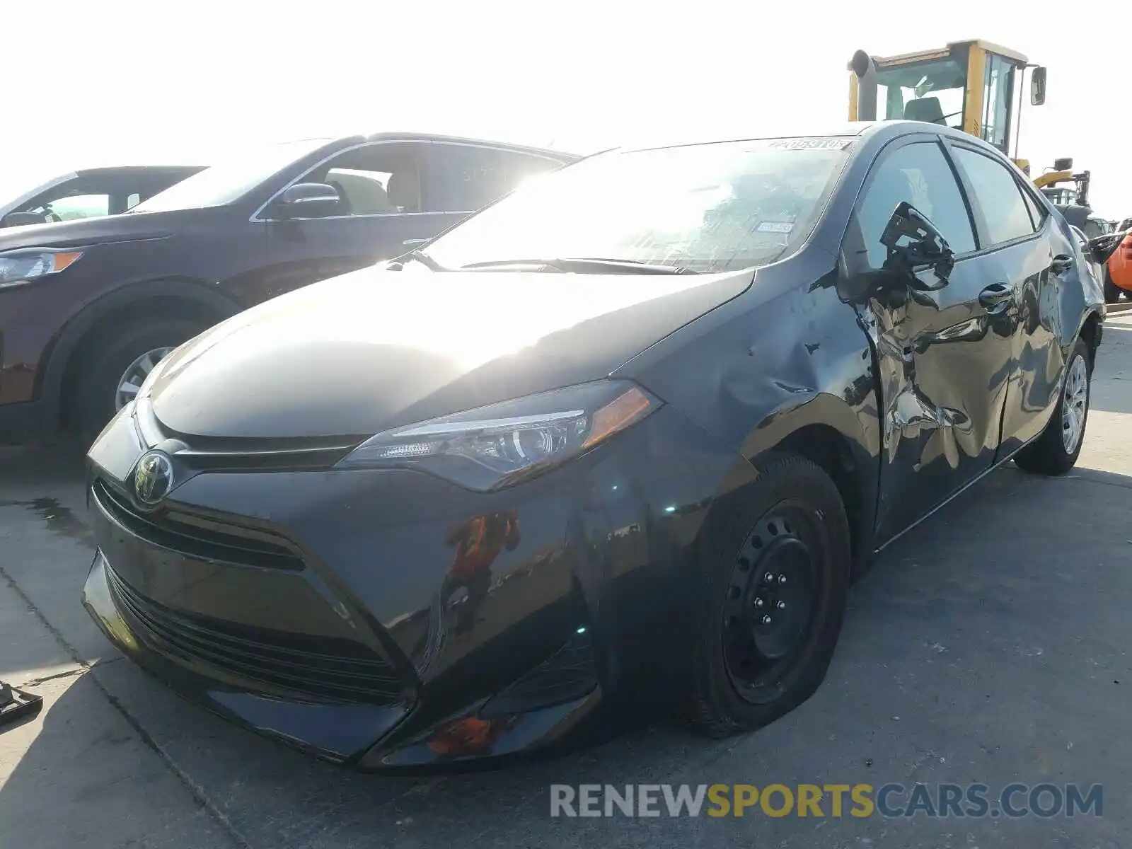 2 Photograph of a damaged car 5YFBURHE7KP899028 TOYOTA COROLLA 2019