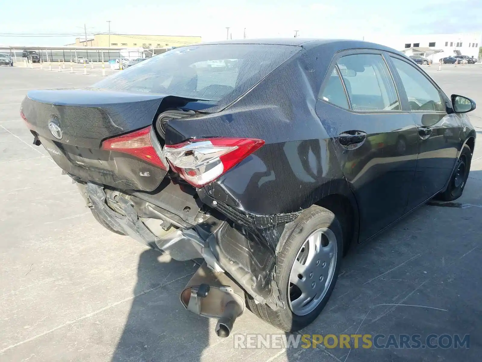 4 Photograph of a damaged car 5YFBURHE7KP899028 TOYOTA COROLLA 2019