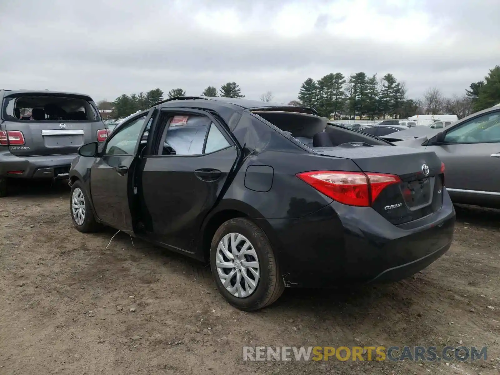 3 Photograph of a damaged car 5YFBURHE7KP899482 TOYOTA COROLLA 2019