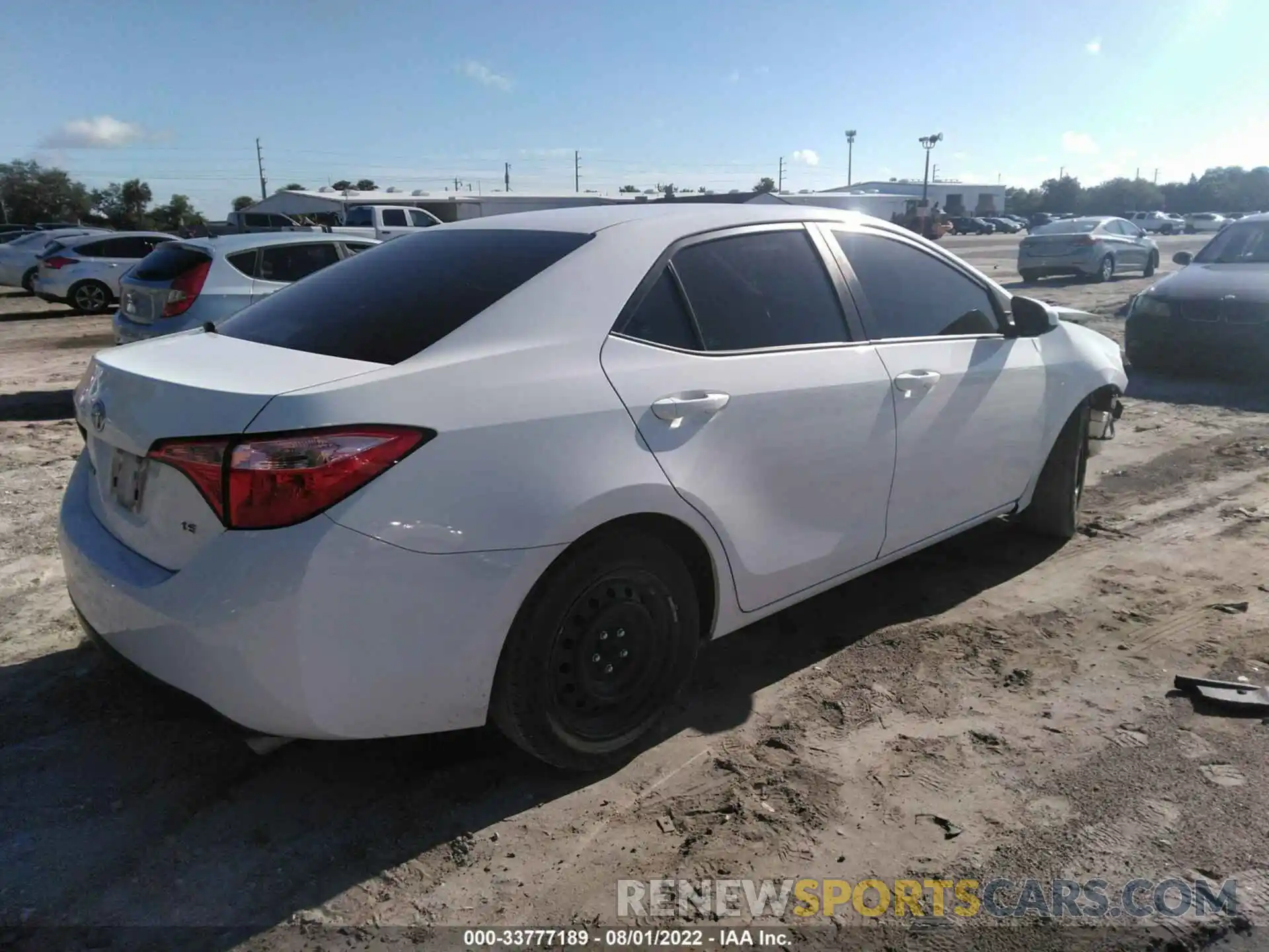 4 Photograph of a damaged car 5YFBURHE7KP900100 TOYOTA COROLLA 2019