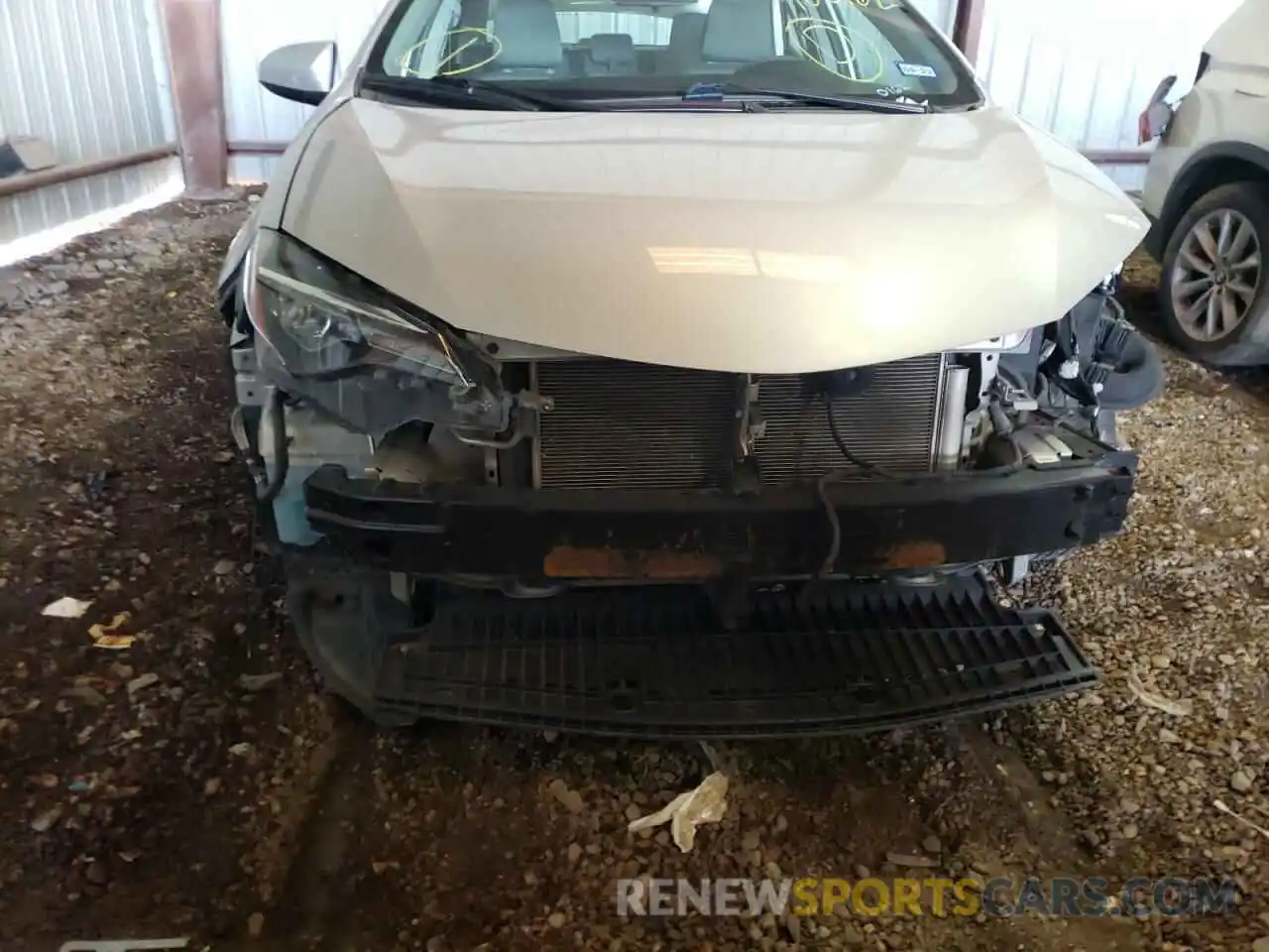 9 Photograph of a damaged car 5YFBURHE7KP900162 TOYOTA COROLLA 2019