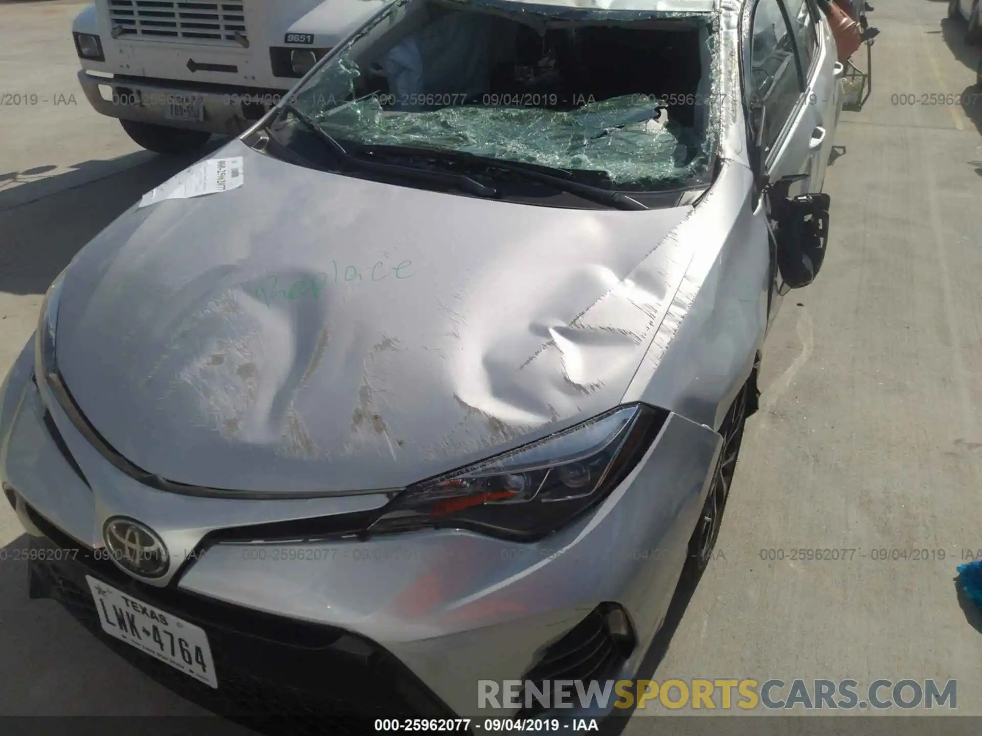 6 Photograph of a damaged car 5YFBURHE7KP900825 TOYOTA COROLLA 2019