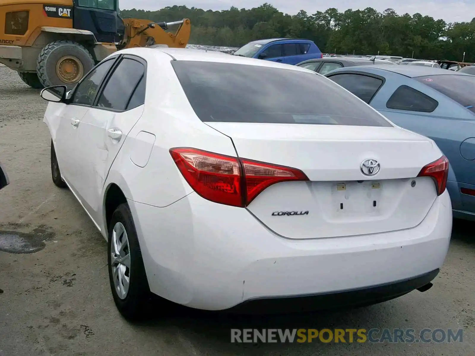 3 Photograph of a damaged car 5YFBURHE7KP902333 TOYOTA COROLLA 2019