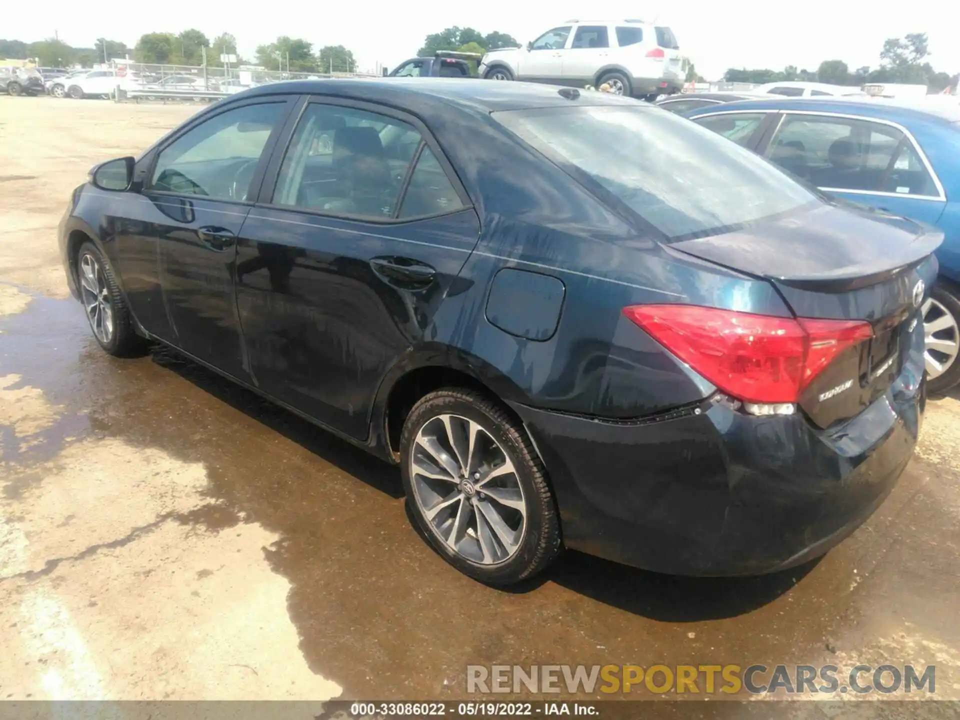 3 Photograph of a damaged car 5YFBURHE7KP902400 TOYOTA COROLLA 2019