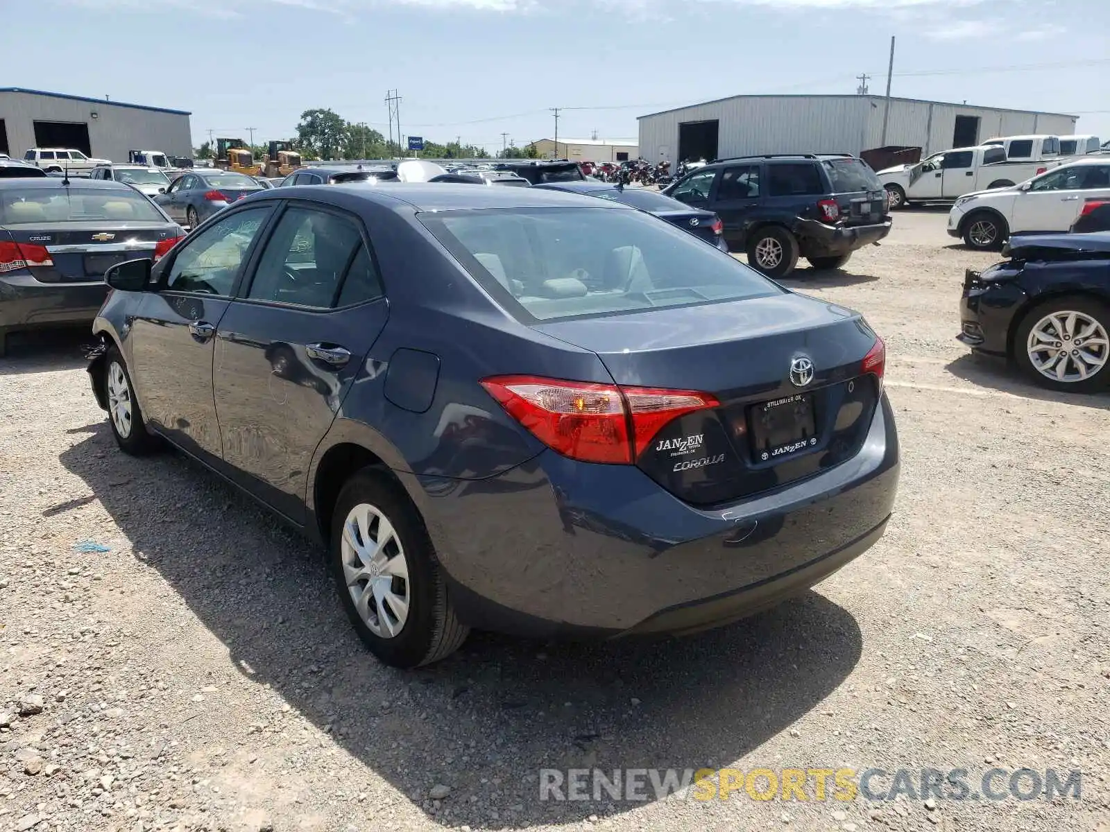 3 Photograph of a damaged car 5YFBURHE7KP902882 TOYOTA COROLLA 2019