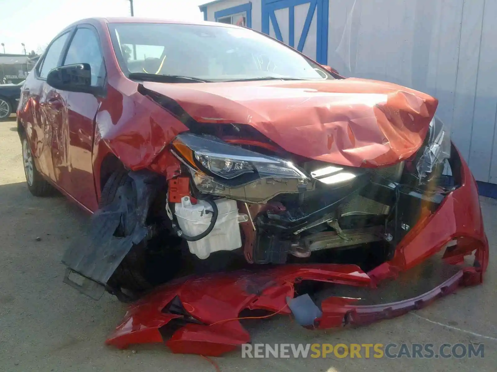 1 Photograph of a damaged car 5YFBURHE7KP902946 TOYOTA COROLLA 2019