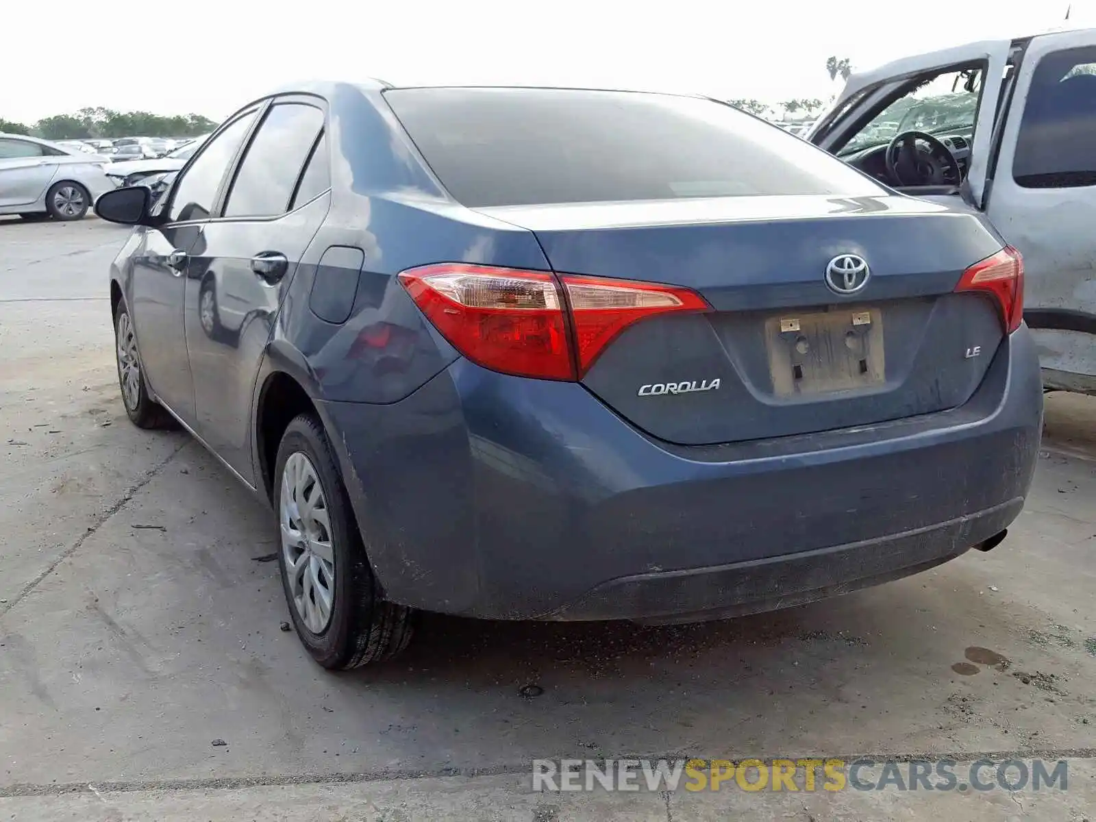 3 Photograph of a damaged car 5YFBURHE7KP903482 TOYOTA COROLLA 2019