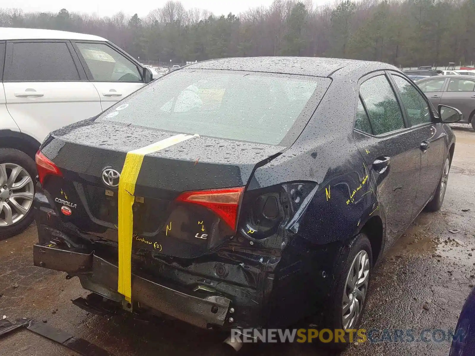 4 Photograph of a damaged car 5YFBURHE7KP904311 TOYOTA COROLLA 2019