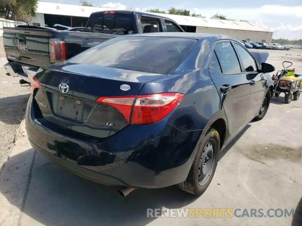 4 Photograph of a damaged car 5YFBURHE7KP905300 TOYOTA COROLLA 2019