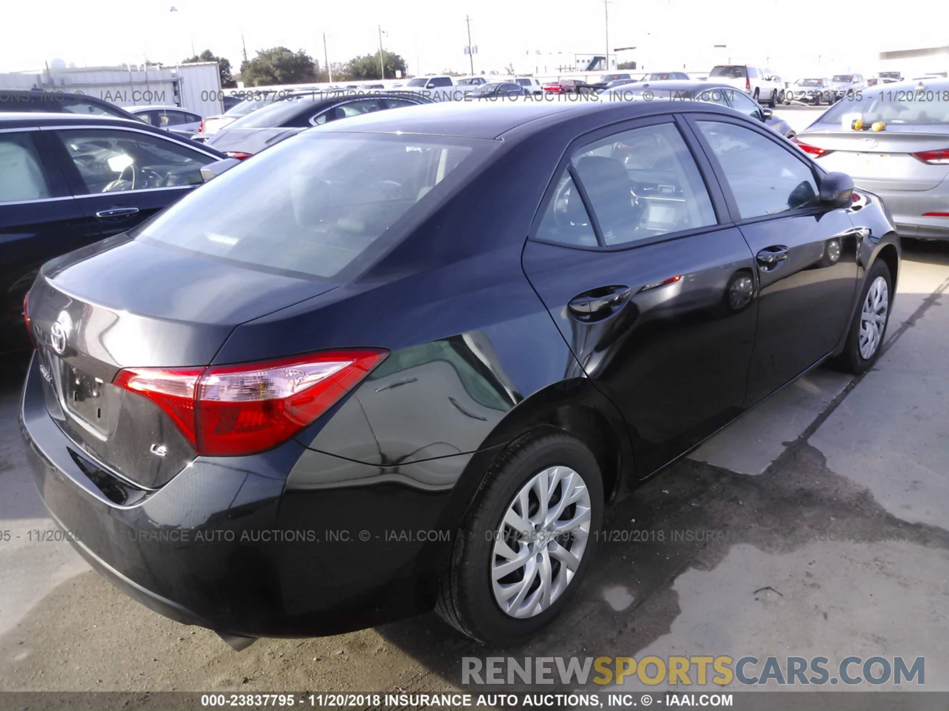 4 Photograph of a damaged car 5YFBURHE7KP905362 Toyota Corolla 2019