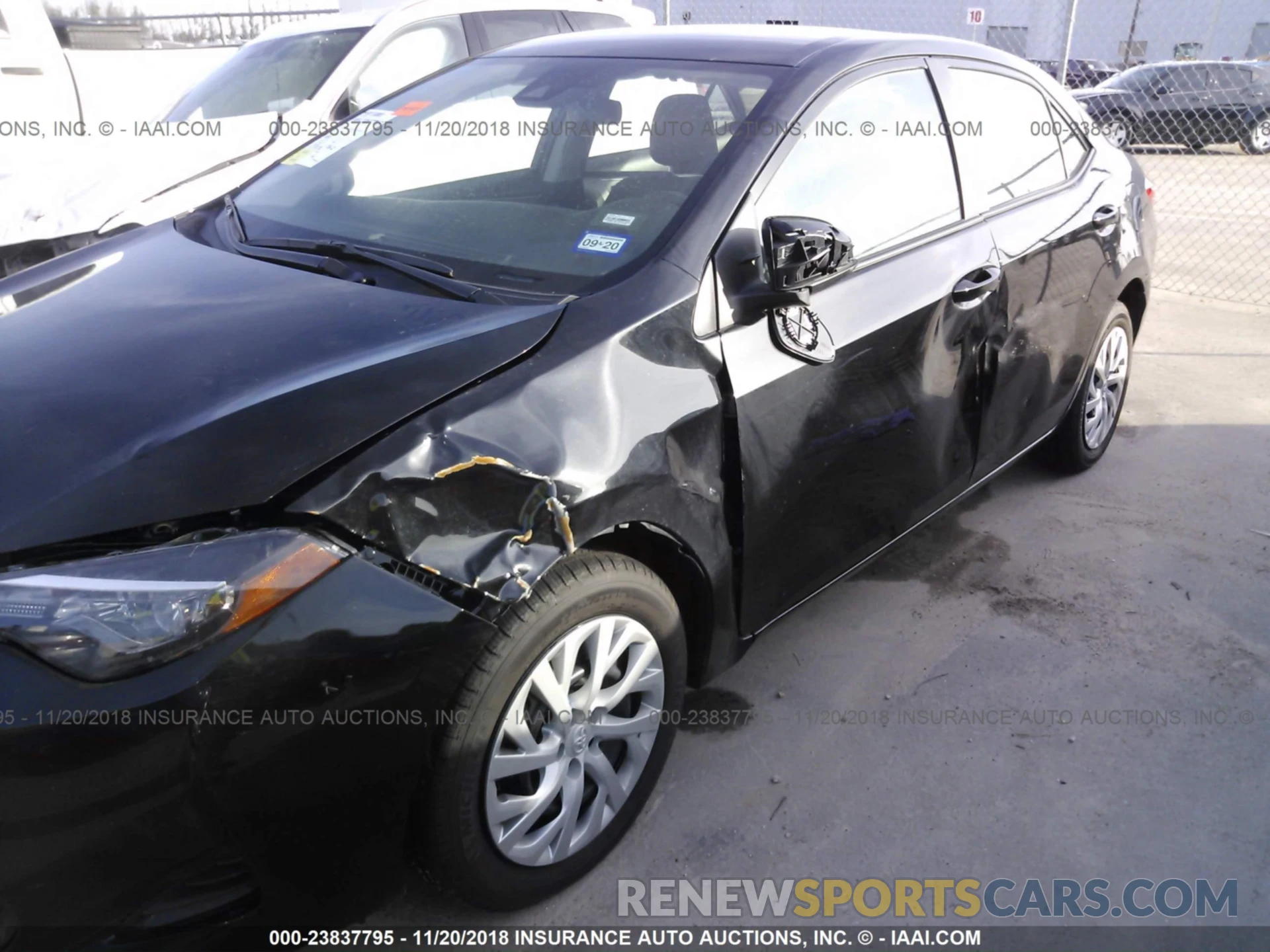 6 Photograph of a damaged car 5YFBURHE7KP905362 Toyota Corolla 2019