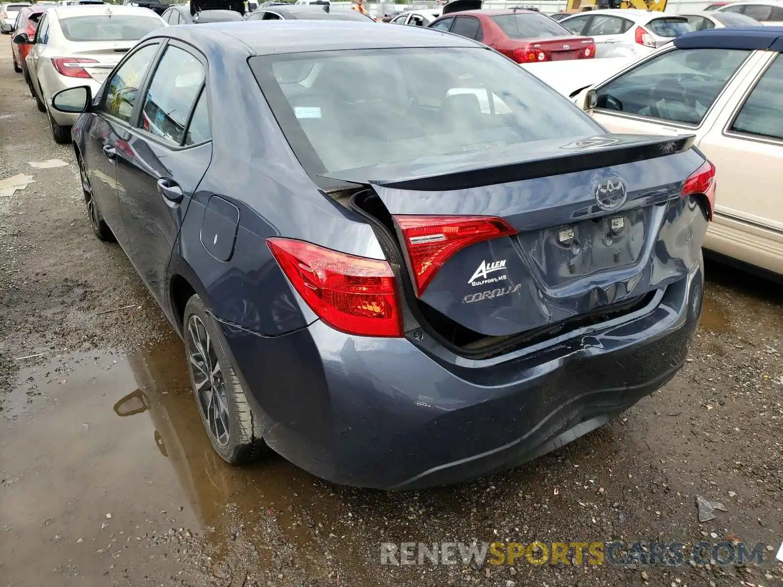 3 Photograph of a damaged car 5YFBURHE7KP906009 TOYOTA COROLLA 2019