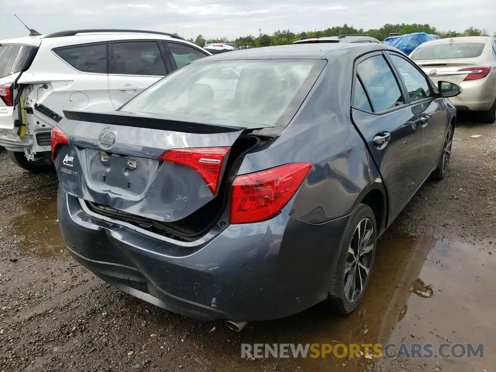 4 Photograph of a damaged car 5YFBURHE7KP906009 TOYOTA COROLLA 2019