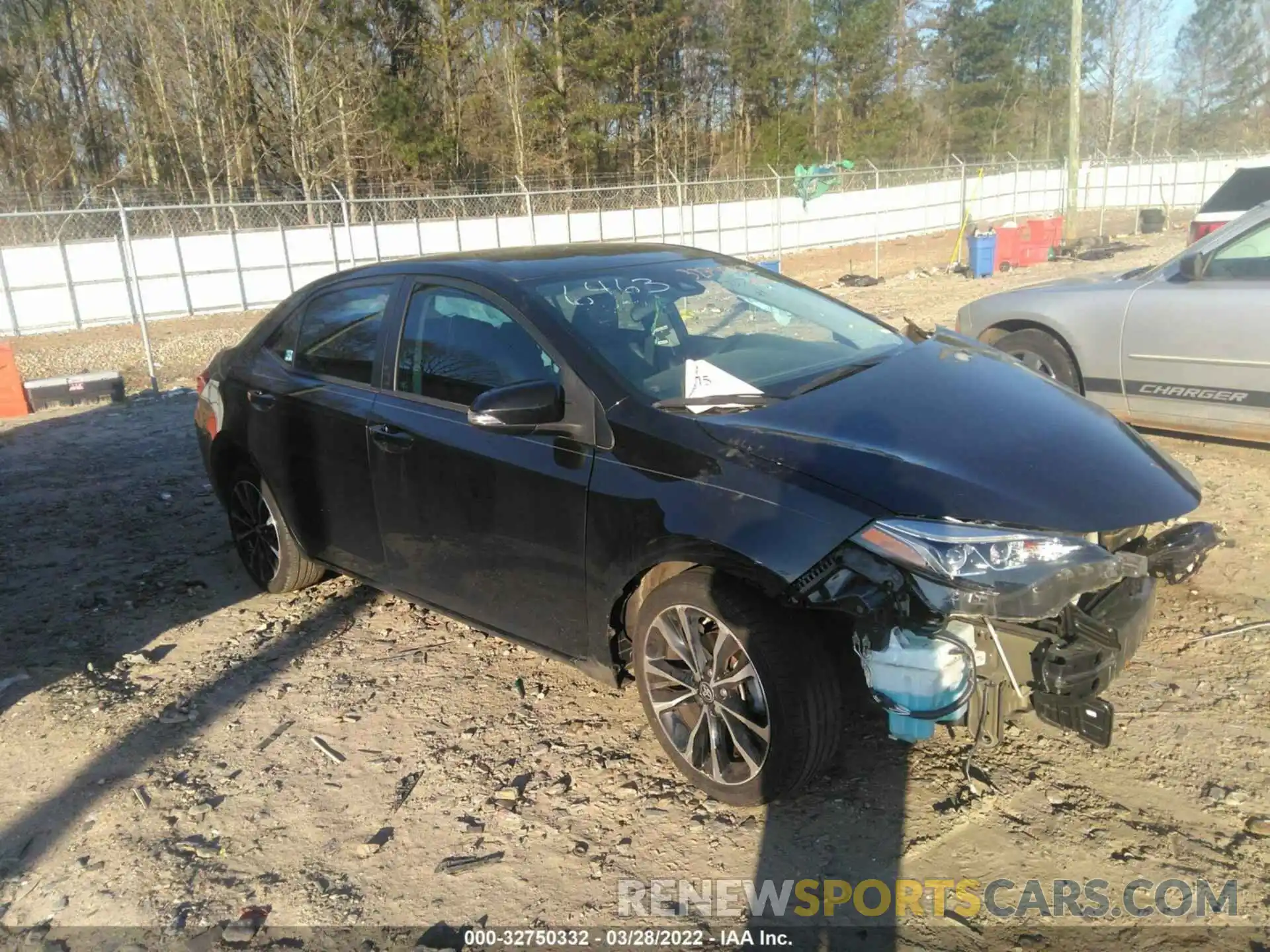 1 Photograph of a damaged car 5YFBURHE7KP906463 TOYOTA COROLLA 2019