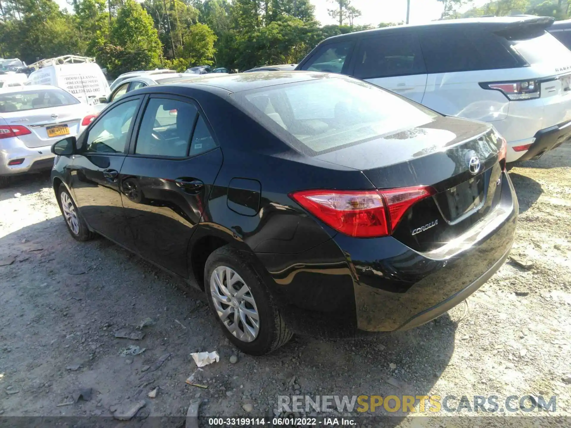 3 Photograph of a damaged car 5YFBURHE7KP906866 TOYOTA COROLLA 2019