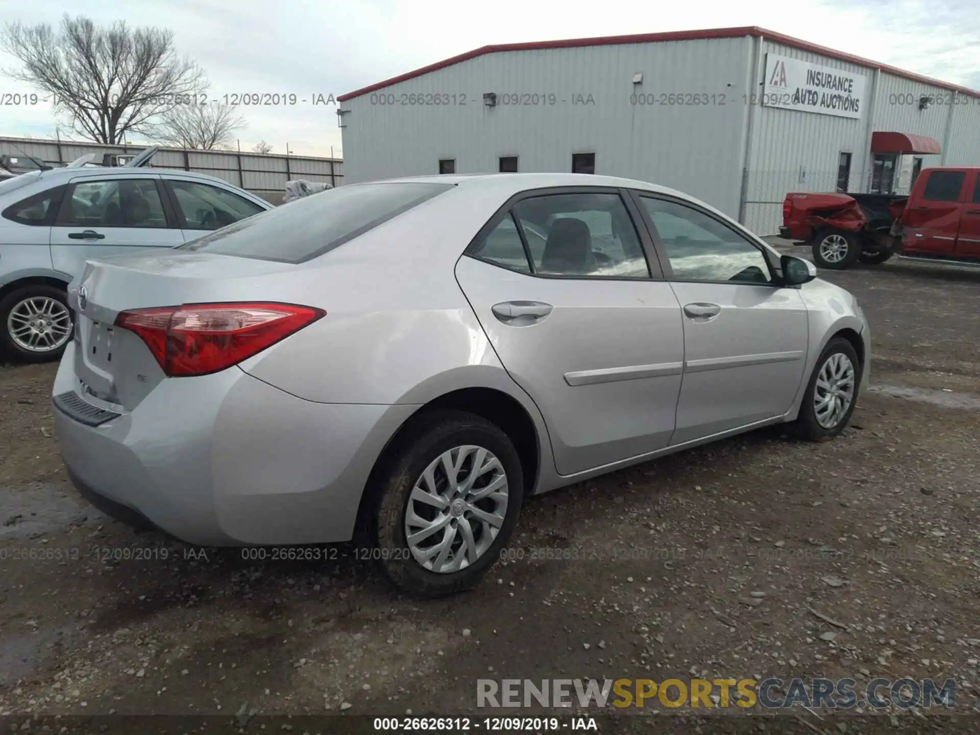 4 Photograph of a damaged car 5YFBURHE7KP907421 TOYOTA COROLLA 2019