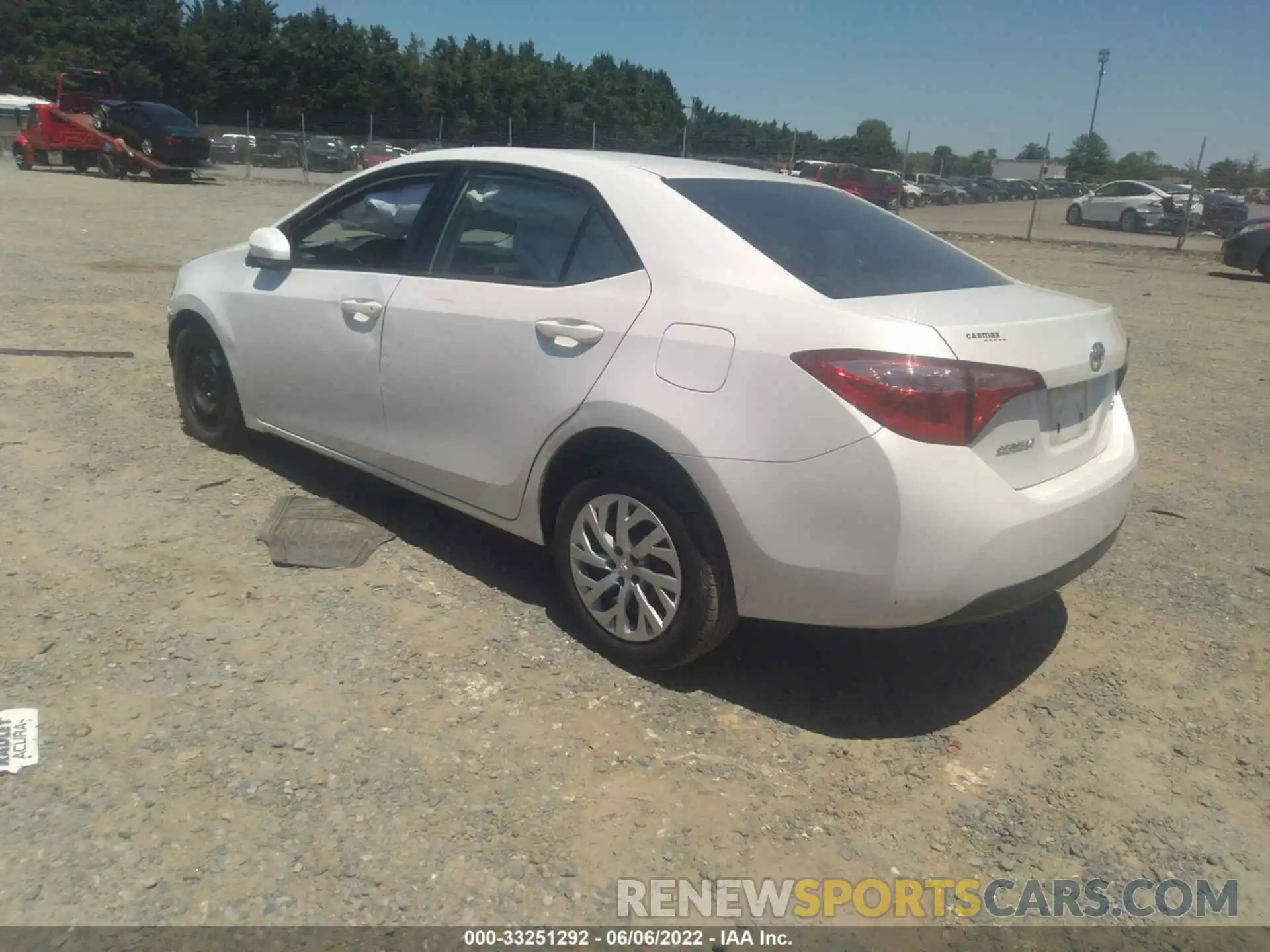 3 Photograph of a damaged car 5YFBURHE7KP908536 TOYOTA COROLLA 2019